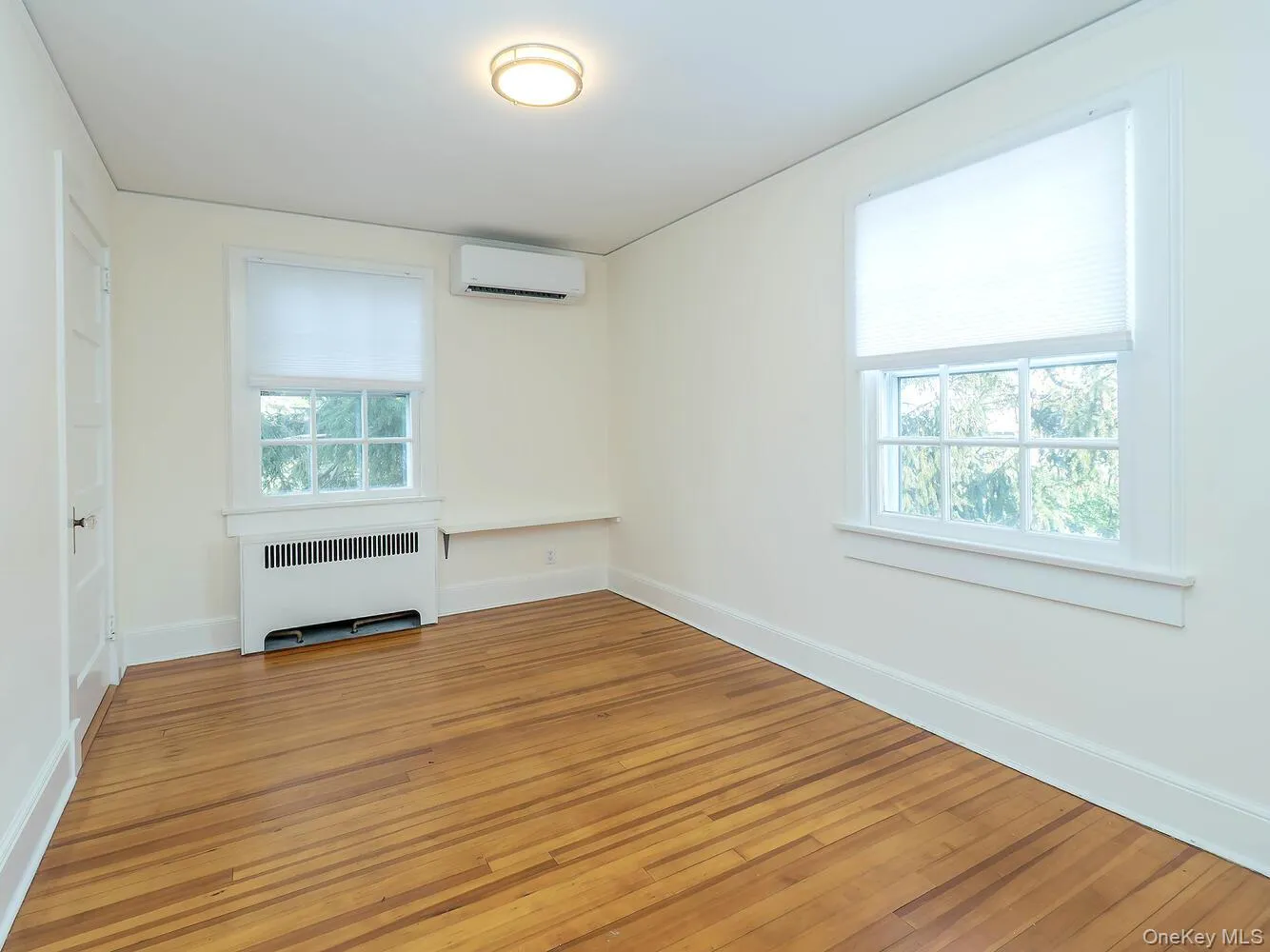 First Bedroom with Mini Split Plus Baseboard Heating First Bedroom with Mini Split Plus Baseboard Heating