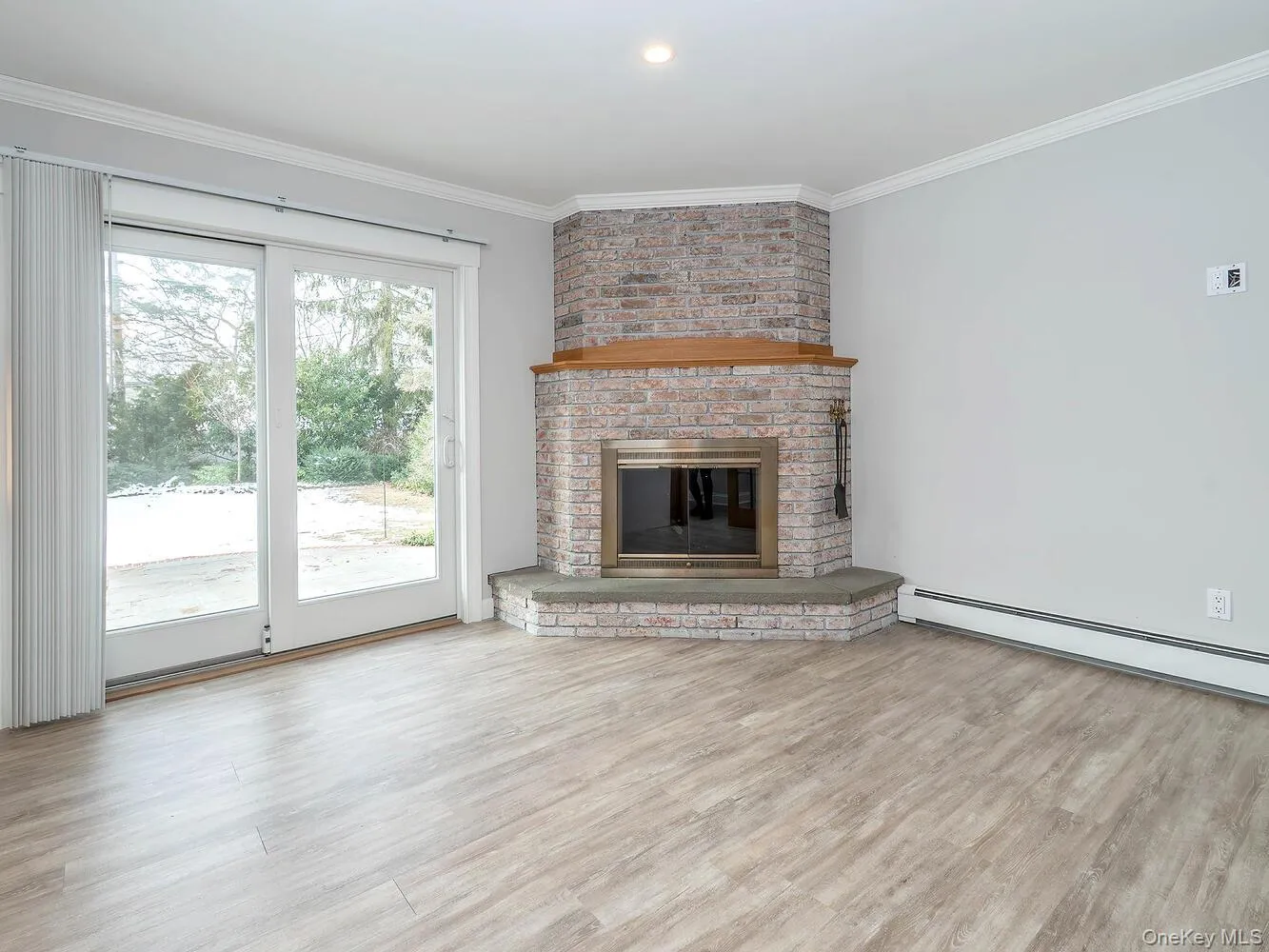 Den with Sliding Doors to the Yard Den with Sliding Doors to the Yard