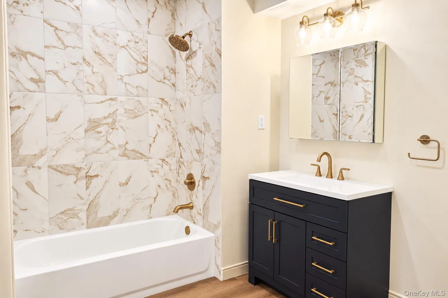155 First, North Hempstead, NY, 1 Bedroom Bedrooms, 1 Room Rooms,1 BathroomBathrooms,Residential Lease,For Rent,First,0,948413 155 First, North Hempstead, NY, 1 Bedroom Bedrooms, 1 Room Rooms,1 BathroomBathrooms,Residential Lease,For Rent,First,0,948413