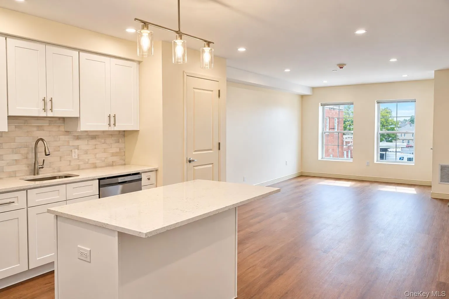 155 First, North Hempstead, NY, 1 Bedroom Bedrooms, 1 Room Rooms,1 BathroomBathrooms,Residential Lease,For Rent,First,0,948413 155 First, North Hempstead, NY, 1 Bedroom Bedrooms, 1 Room Rooms,1 BathroomBathrooms,Residential Lease,For Rent,First,0,948413