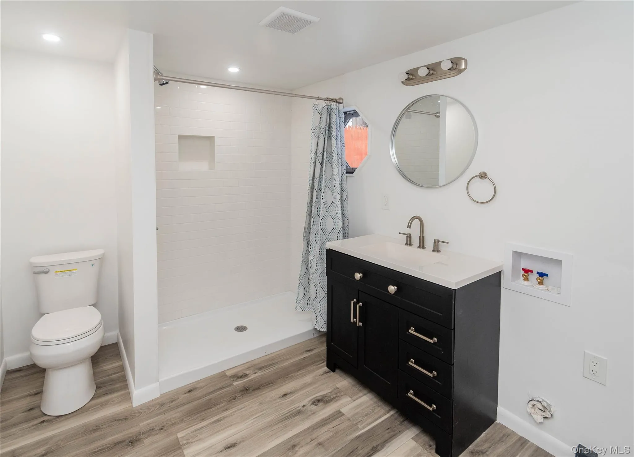 112 State Route 55, Wawarsing, NY, 4 Bedrooms Bedrooms, 6 Rooms Rooms,1 BathroomBathrooms,Residential Sale,For Rent,State Route 55,0,948418 112 State Route 55, Wawarsing, NY, 4 Bedrooms Bedrooms, 6 Rooms Rooms,1 BathroomBathrooms,Residential Sale,For Rent,State Route 55,0,948418