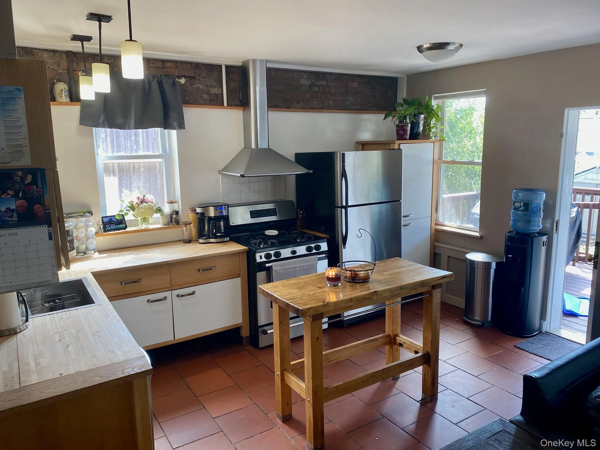 Kitchen featuring appliances with stainless steel Kitchen featuring appliances with stainless steel