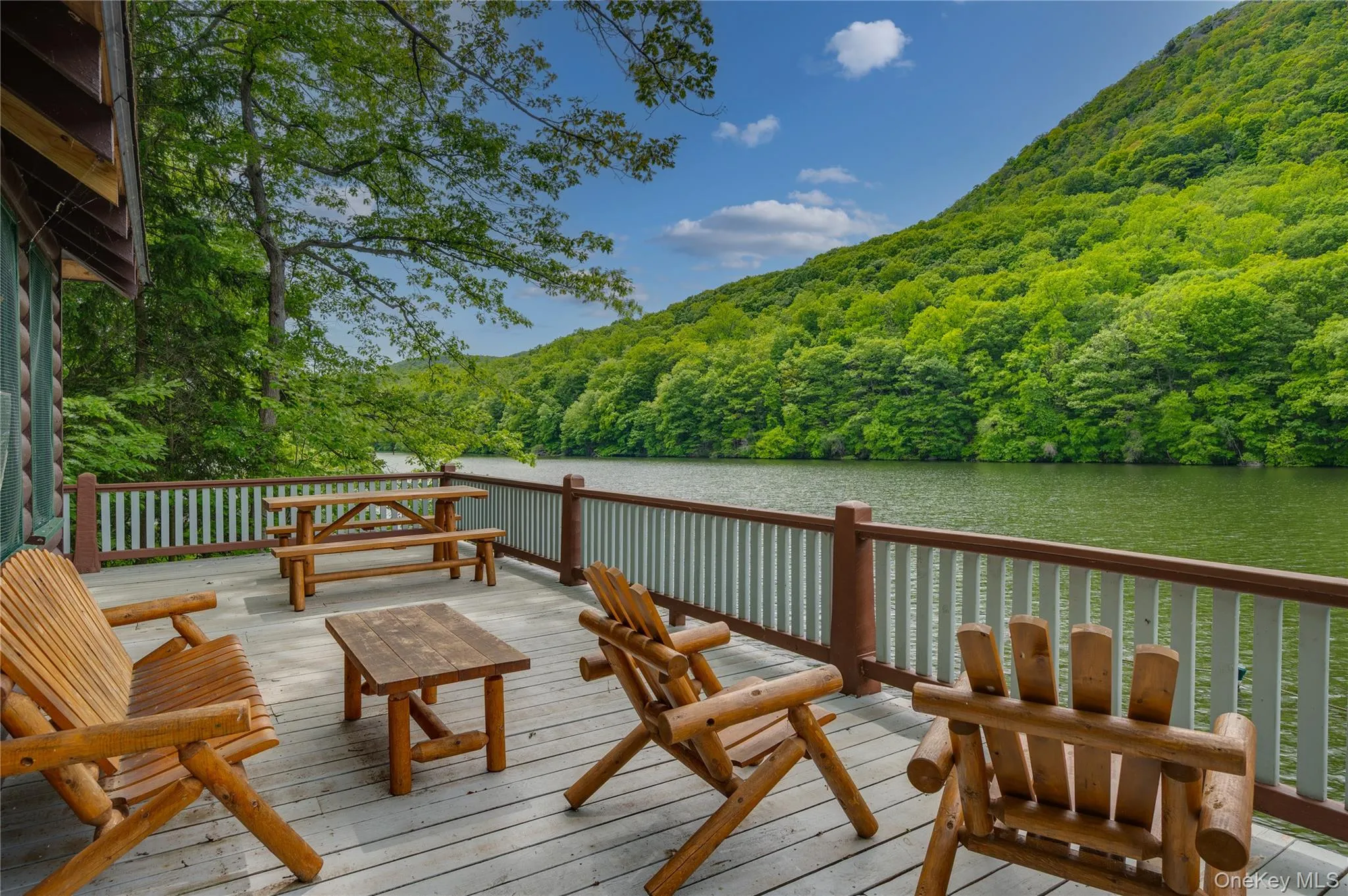 Community Deck Community Deck