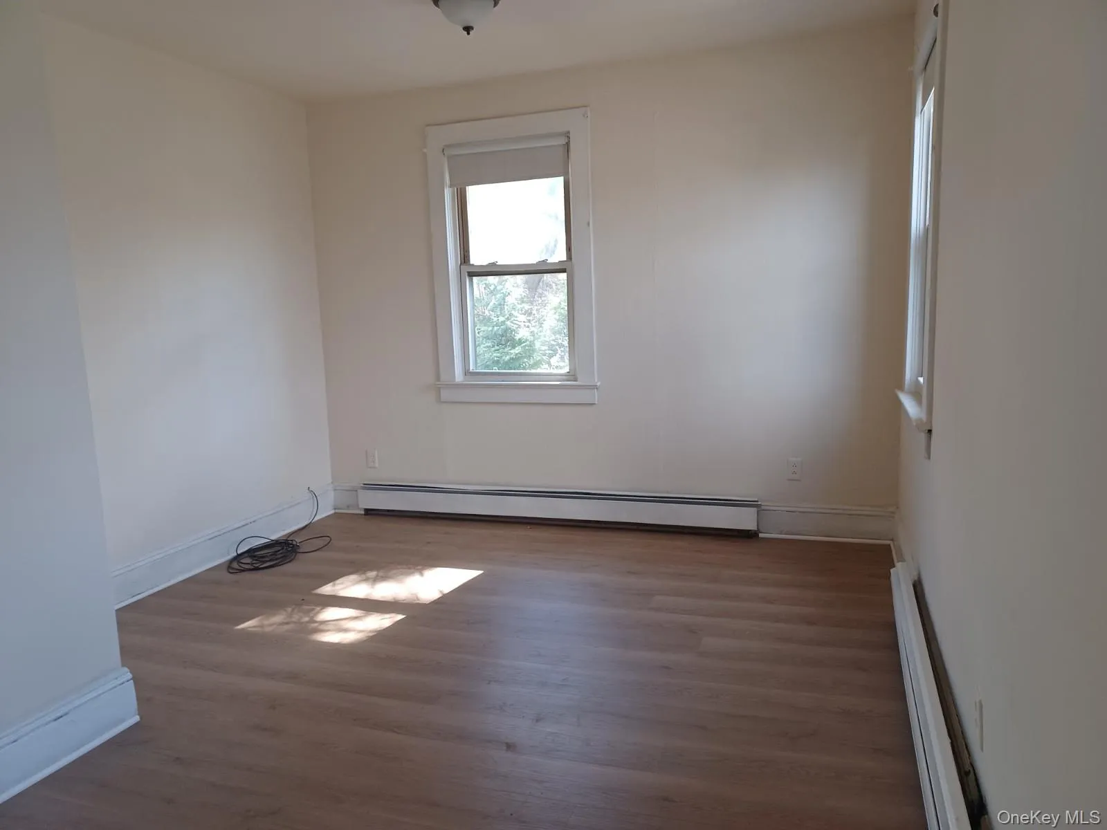 48 Lenox Avenue, Clarkstown, NY, 2 Bedrooms Bedrooms, 5 Rooms Rooms,1 BathroomBathrooms,Residential Lease,For Rent,Lenox,0,948469 48 Lenox Avenue, Clarkstown, NY, 2 Bedrooms Bedrooms, 5 Rooms Rooms,1 BathroomBathrooms,Residential Lease,For Rent,Lenox,0,948469
