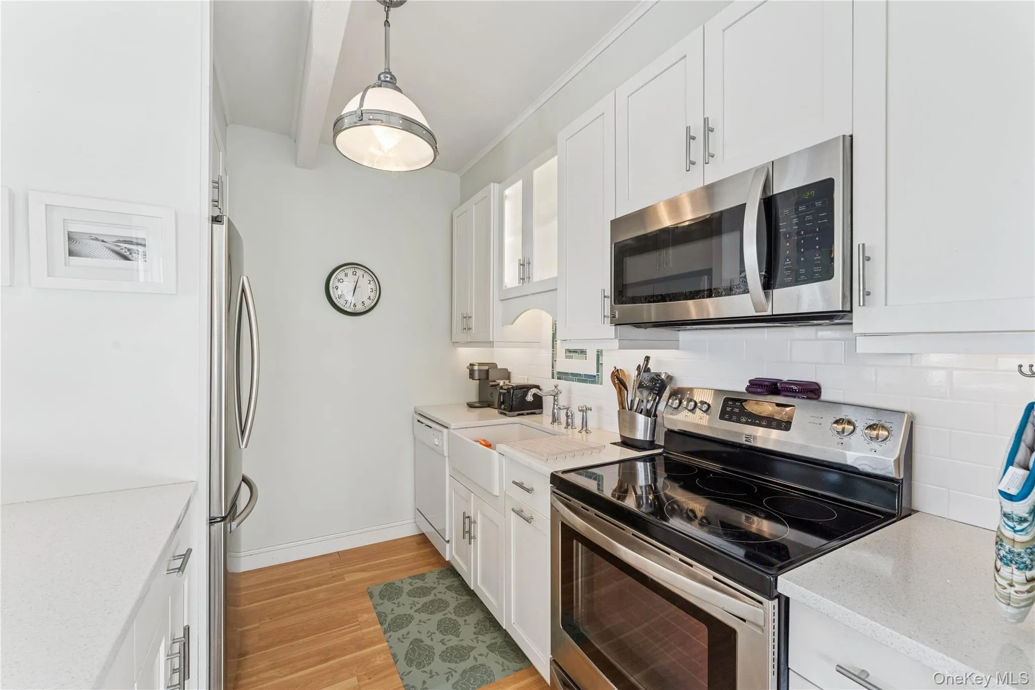 35 Library Avenue, Southampton, NY, 2 Bedrooms Bedrooms, 3 Rooms Rooms,2 BathroomsBathrooms,Residential Lease,For Rent,Library,0,948485 35 Library Avenue, Southampton, NY, 2 Bedrooms Bedrooms, 3 Rooms Rooms,2 BathroomsBathrooms,Residential Lease,For Rent,Library,0,948485