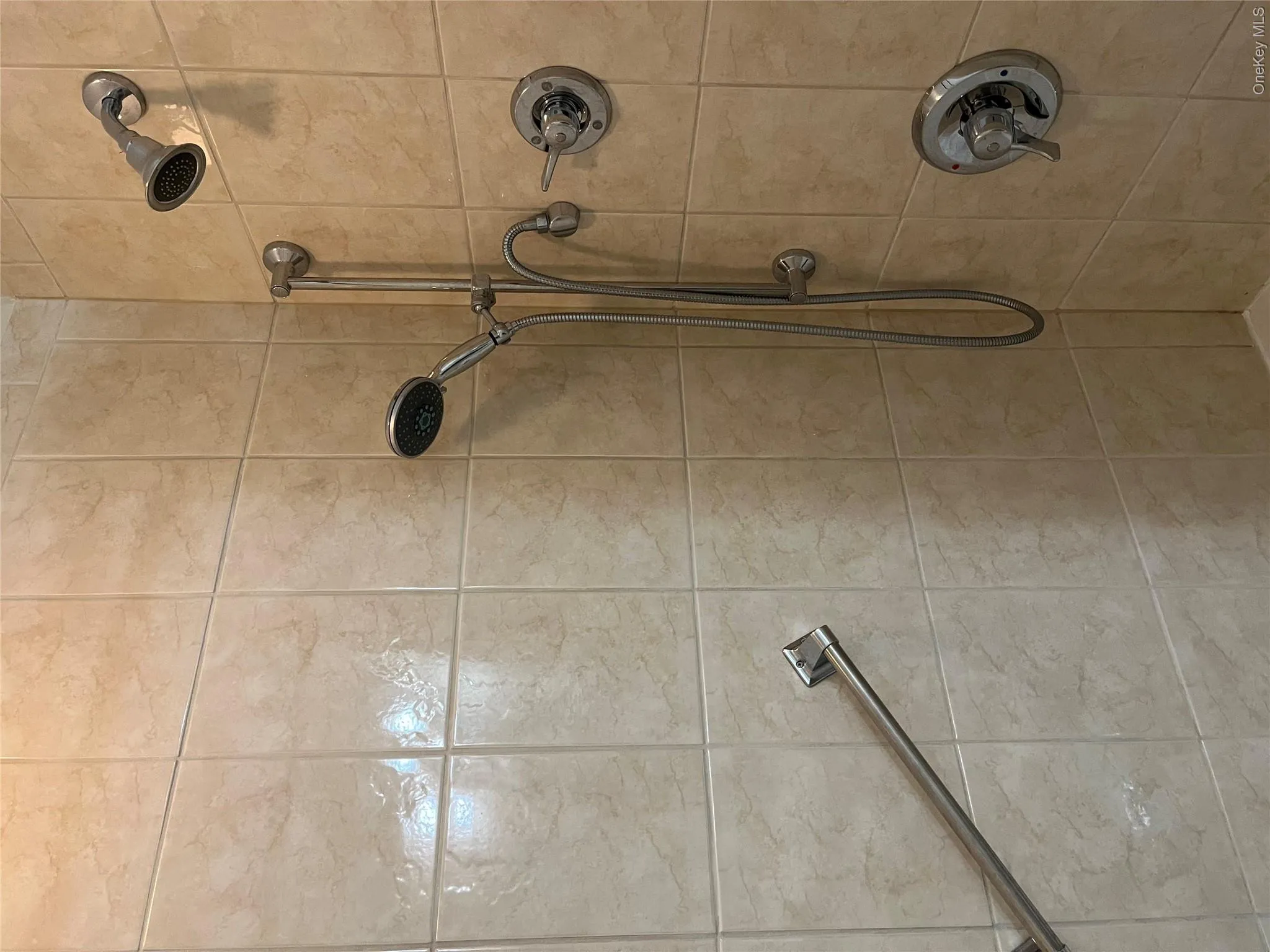 373 Woodbridge Drive, Brookhaven, NY, 2 Bedrooms Bedrooms, 5 Rooms Rooms,1 BathroomBathrooms,Residential Sale,For Rent,Woodbridge,0,948513 373 Woodbridge Drive, Brookhaven, NY, 2 Bedrooms Bedrooms, 5 Rooms Rooms,1 BathroomBathrooms,Residential Sale,For Rent,Woodbridge,0,948513