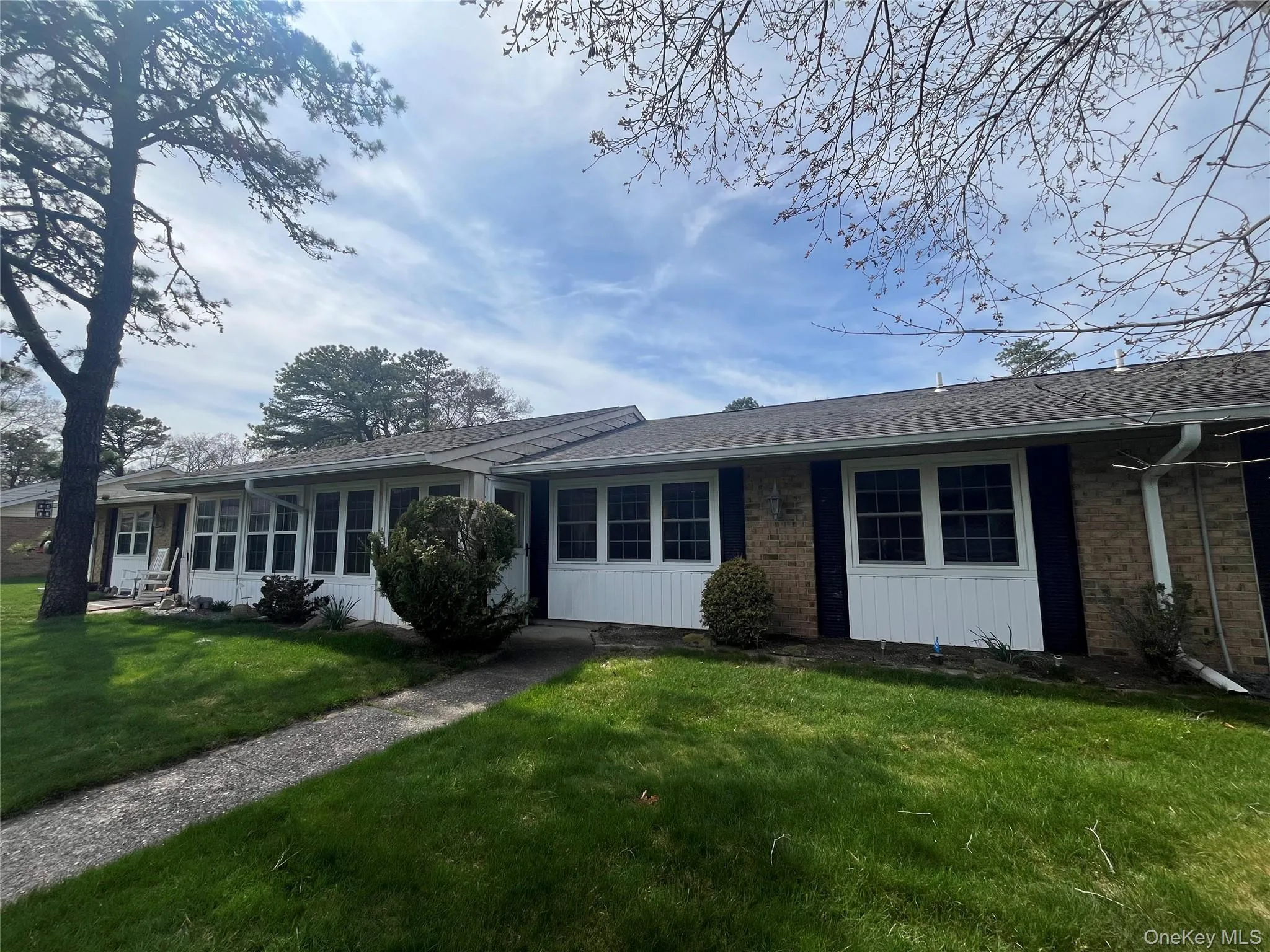 373 Woodbridge Drive, Brookhaven, NY, 2 Bedrooms Bedrooms, 5 Rooms Rooms,1 BathroomBathrooms,Residential Sale,For Rent,Woodbridge,0,948513 373 Woodbridge Drive, Brookhaven, NY, 2 Bedrooms Bedrooms, 5 Rooms Rooms,1 BathroomBathrooms,Residential Sale,For Rent,Woodbridge,0,948513