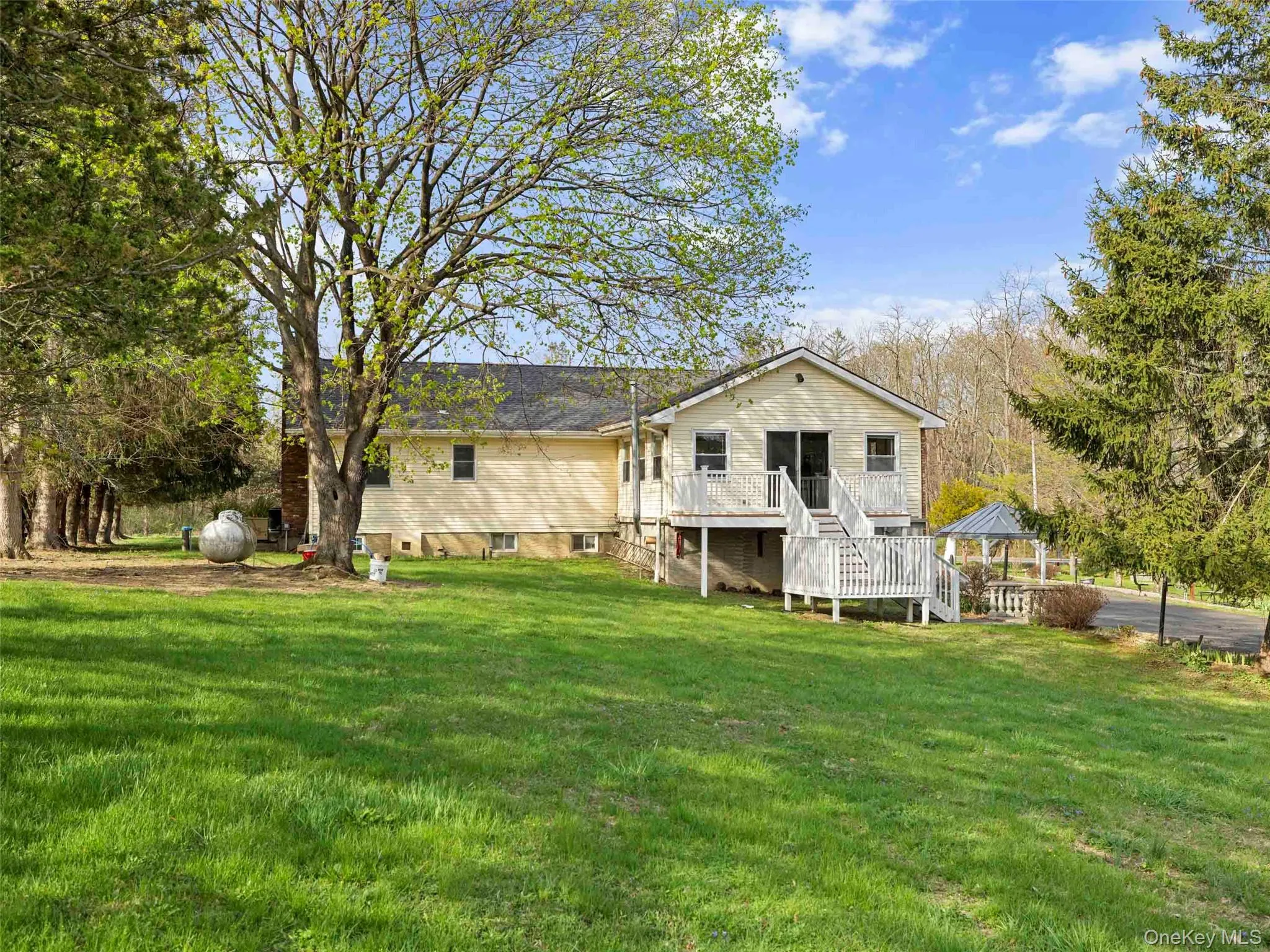 463 Mc Kinstry Road, Gardiner, NY, 3 Bedrooms Bedrooms, 8 Rooms Rooms,2 BathroomsBathrooms,Residential Sale,For Rent,Mc Kinstry,0,948584 463 Mc Kinstry Road, Gardiner, NY, 3 Bedrooms Bedrooms, 8 Rooms Rooms,2 BathroomsBathrooms,Residential Sale,For Rent,Mc Kinstry,0,948584