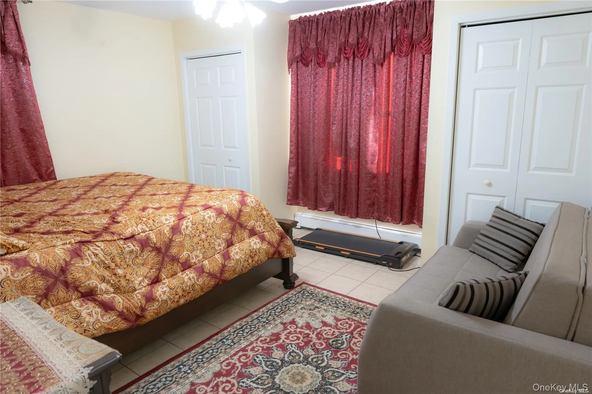129 Stewart Street, Hempstead, NY, 4 Bedrooms Bedrooms, 6 Rooms Rooms,2 BathroomsBathrooms,Residential,For Rent,Stewart,0,948585 129 Stewart Street, Hempstead, NY, 4 Bedrooms Bedrooms, 6 Rooms Rooms,2 BathroomsBathrooms,Residential,For Rent,Stewart,0,948585