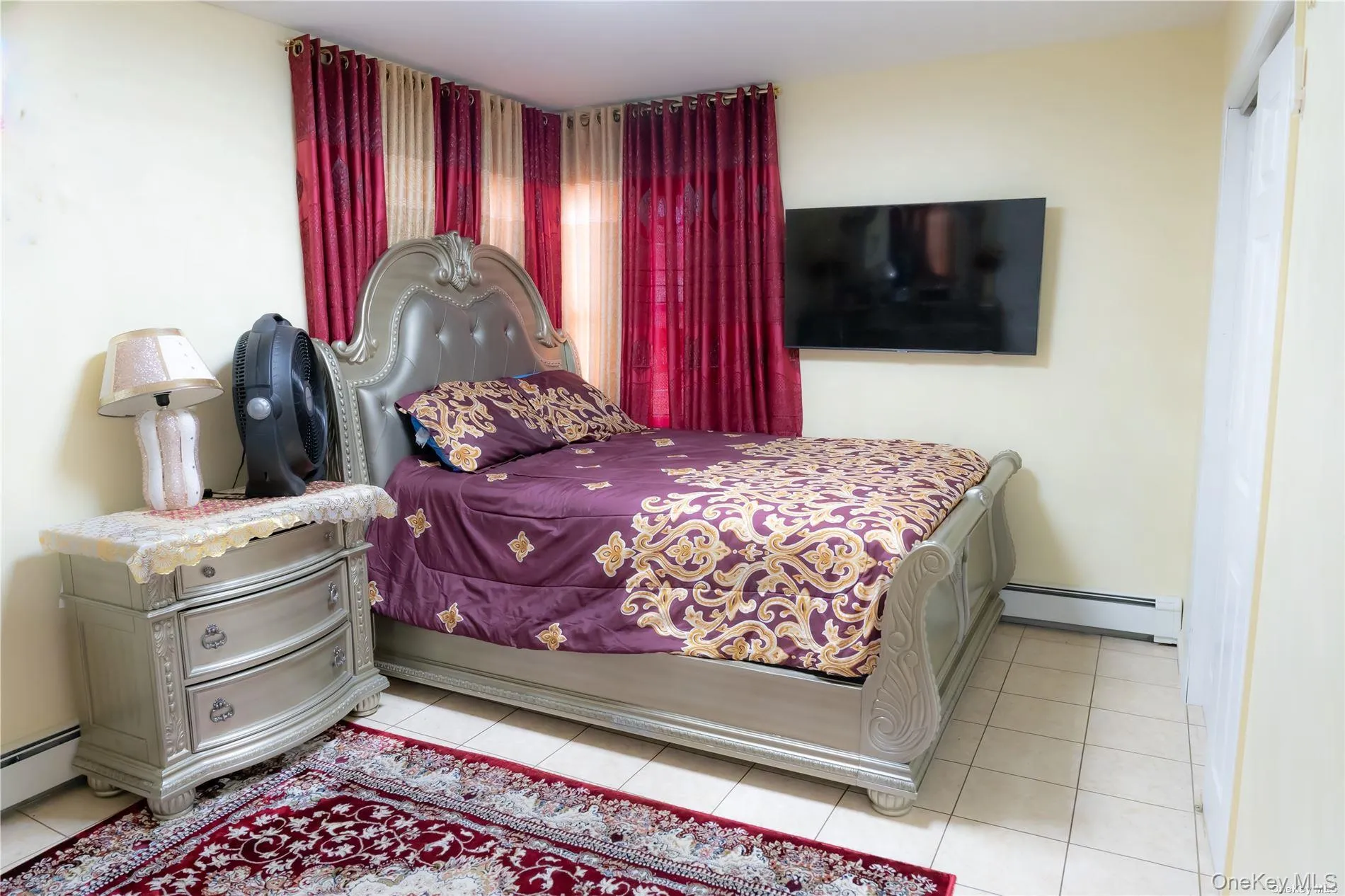 129 Stewart Street, Hempstead, NY, 4 Bedrooms Bedrooms, 6 Rooms Rooms,2 BathroomsBathrooms,Residential,For Rent,Stewart,0,948585 129 Stewart Street, Hempstead, NY, 4 Bedrooms Bedrooms, 6 Rooms Rooms,2 BathroomsBathrooms,Residential,For Rent,Stewart,0,948585