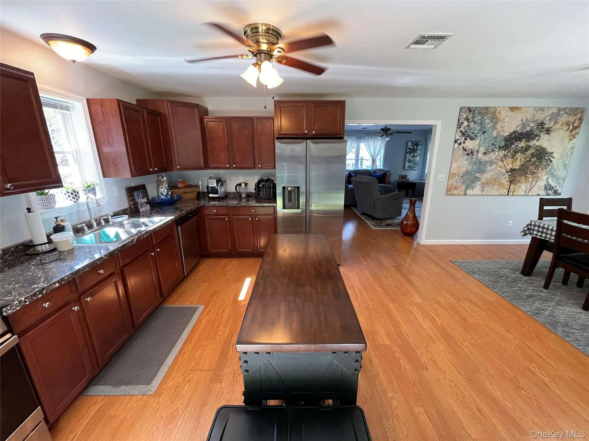 Gorgeous kitchen featuring stainless steel appliances Gorgeous kitchen featuring stainless steel appliances