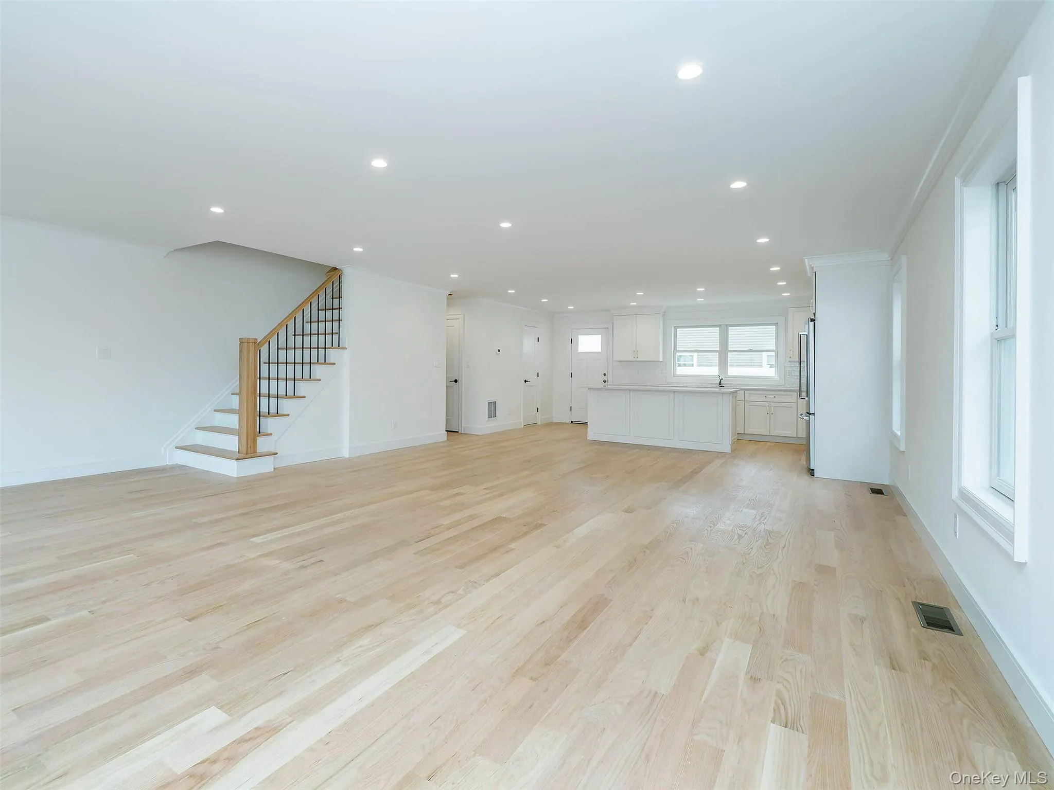 35B Dunwood Road, North Hempstead, NY, 4 Bedrooms Bedrooms, 6 Rooms Rooms,3 BathroomsBathrooms,Residential Lease,Idx,Dunwood,0,948667 35B Dunwood Road, North Hempstead, NY, 4 Bedrooms Bedrooms, 6 Rooms Rooms,3 BathroomsBathrooms,Residential Lease,Idx,Dunwood,0,948667