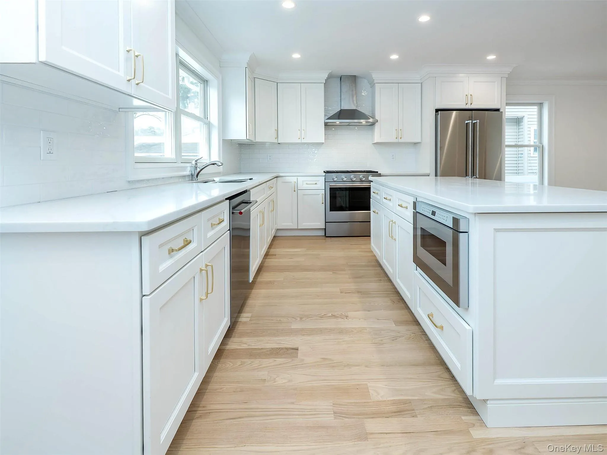 35B Dunwood Road, North Hempstead, NY, 4 Bedrooms Bedrooms, 6 Rooms Rooms,3 BathroomsBathrooms,Residential Lease,Idx,Dunwood,0,948667 35B Dunwood Road, North Hempstead, NY, 4 Bedrooms Bedrooms, 6 Rooms Rooms,3 BathroomsBathrooms,Residential Lease,Idx,Dunwood,0,948667