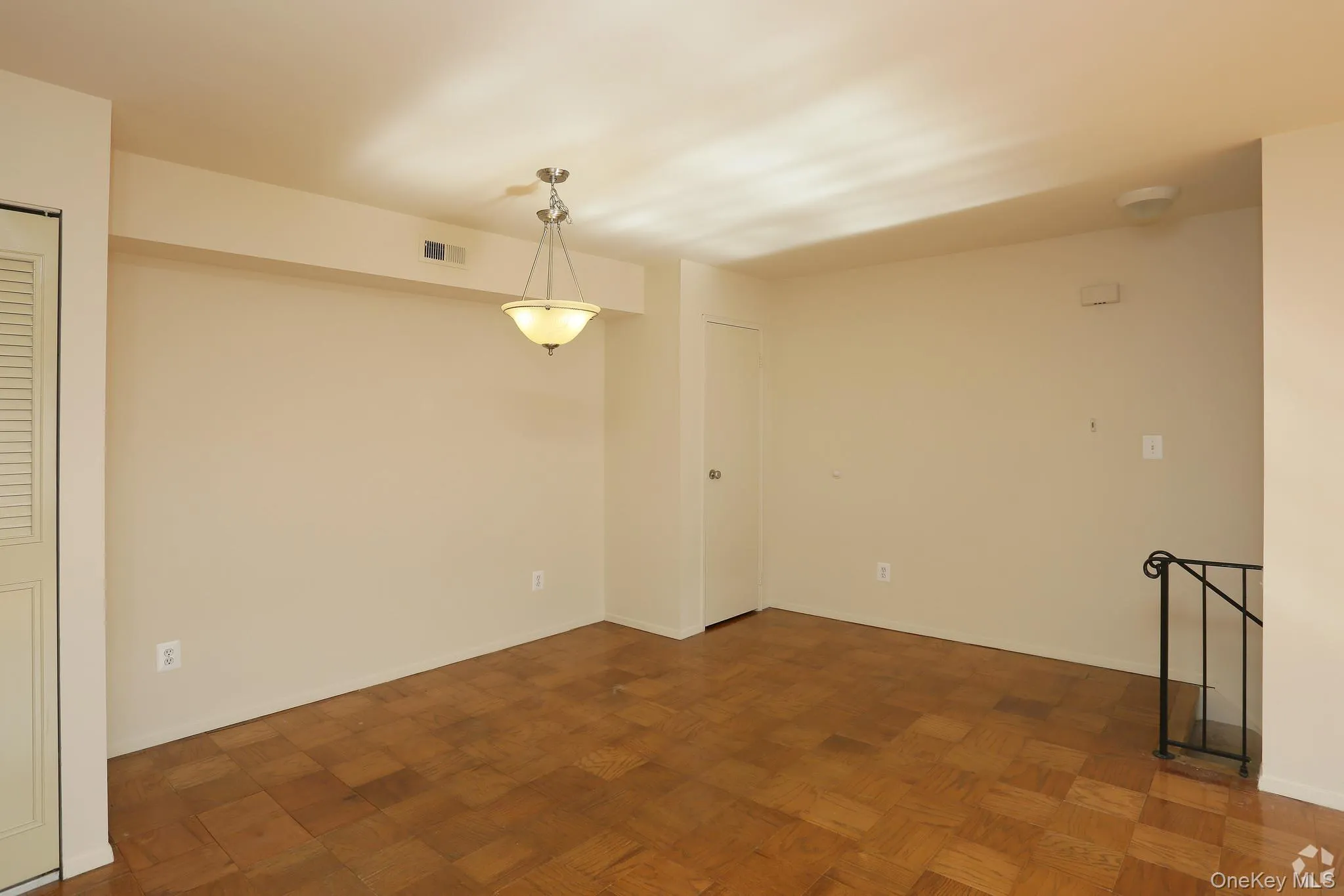 Unfurnished room featuring baseboards Unfurnished room featuring baseboards