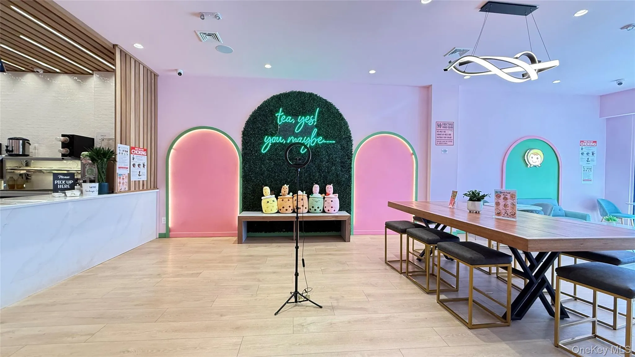 Dining space with light wood-style flooring, visible vents, an inviting chandelier, and recessed lighting Dining space with light wood-style flooring, visible vents, an inviting chandelier, and recessed lighting