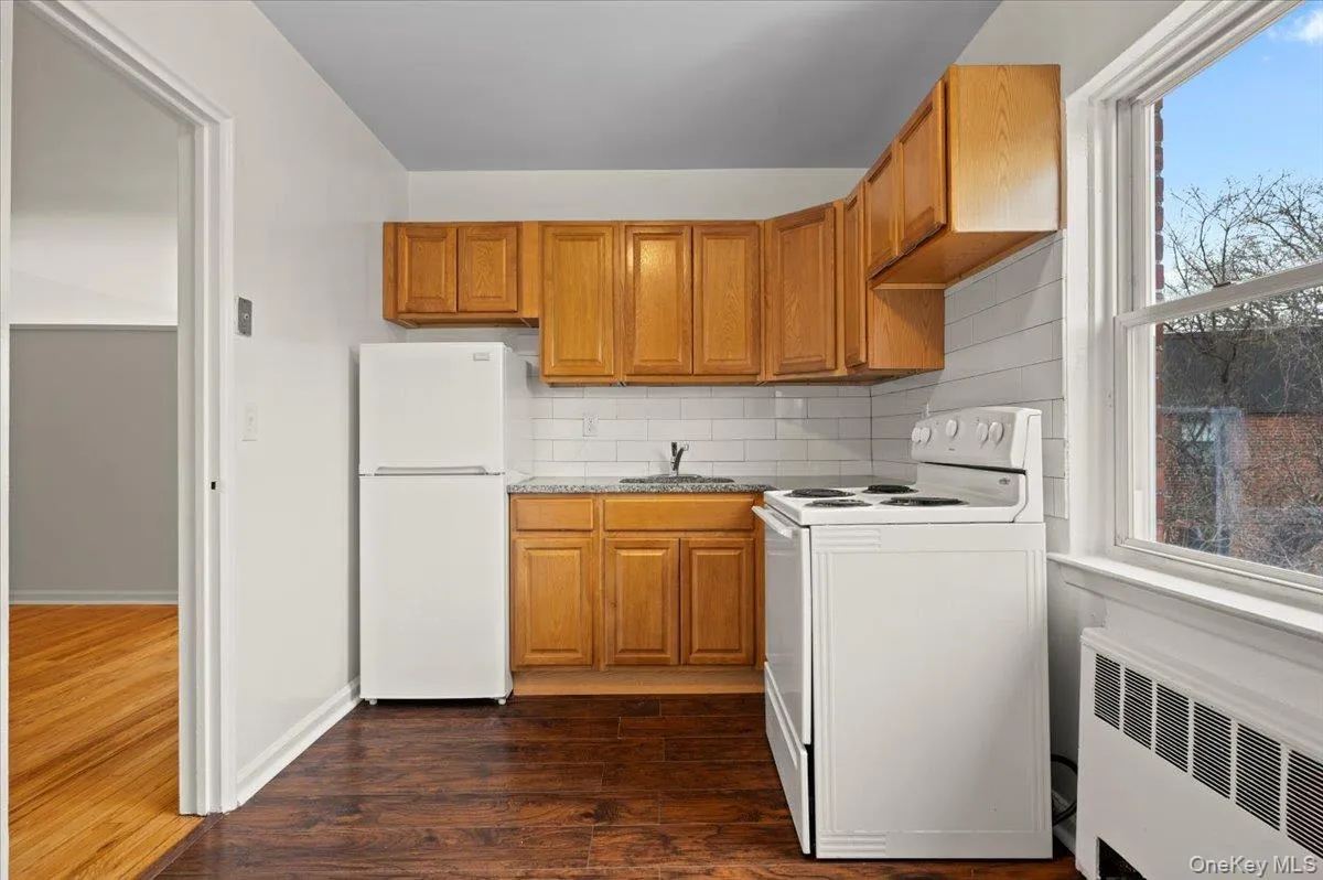 437 Pelham Road, New Rochelle, NY, 2 Rooms Rooms,1 BathroomBathrooms,Residential Lease,Idx,Pelham,0,948760 437 Pelham Road, New Rochelle, NY, 2 Rooms Rooms,1 BathroomBathrooms,Residential Lease,Idx,Pelham,0,948760
