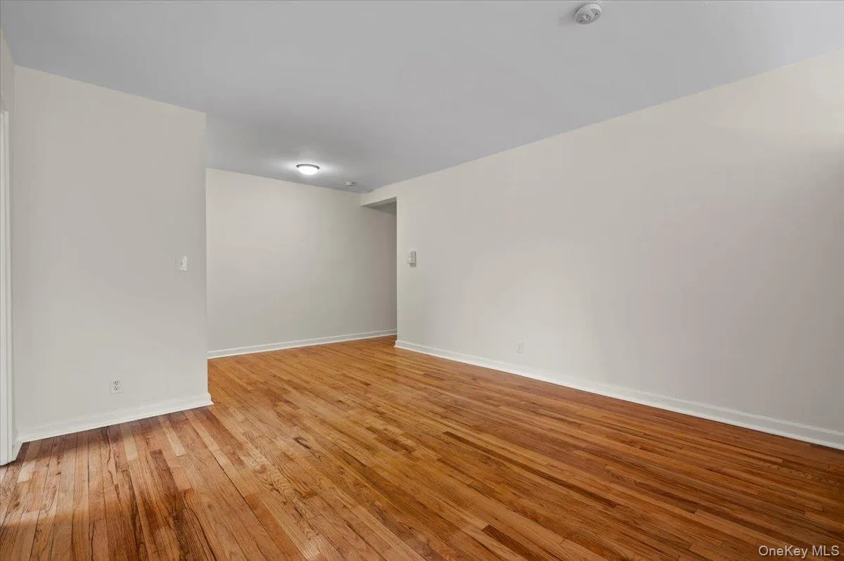 437 Pelham Road, New Rochelle, NY, 2 Rooms Rooms,1 BathroomBathrooms,Residential Lease,Idx,Pelham,0,948760 437 Pelham Road, New Rochelle, NY, 2 Rooms Rooms,1 BathroomBathrooms,Residential Lease,Idx,Pelham,0,948760