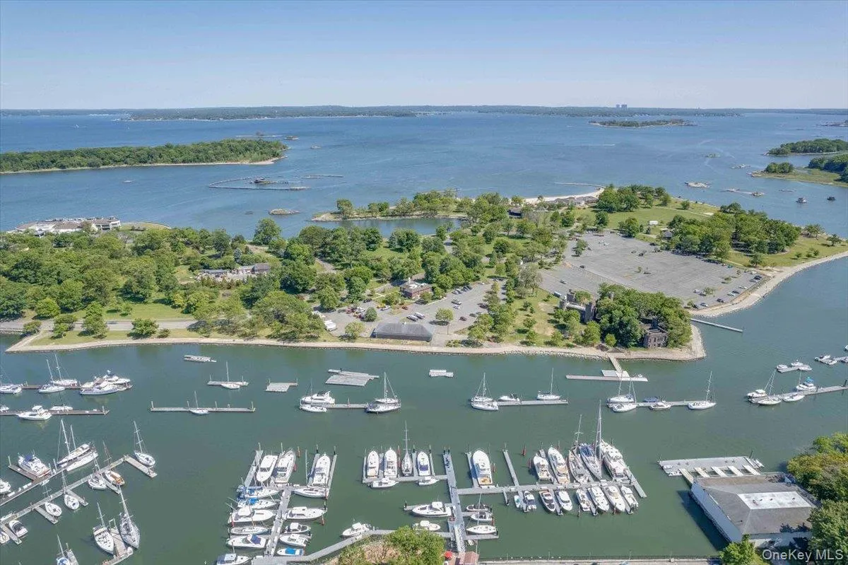 Bird's eye view of a nearby body of water Bird's eye view of a nearby body of water