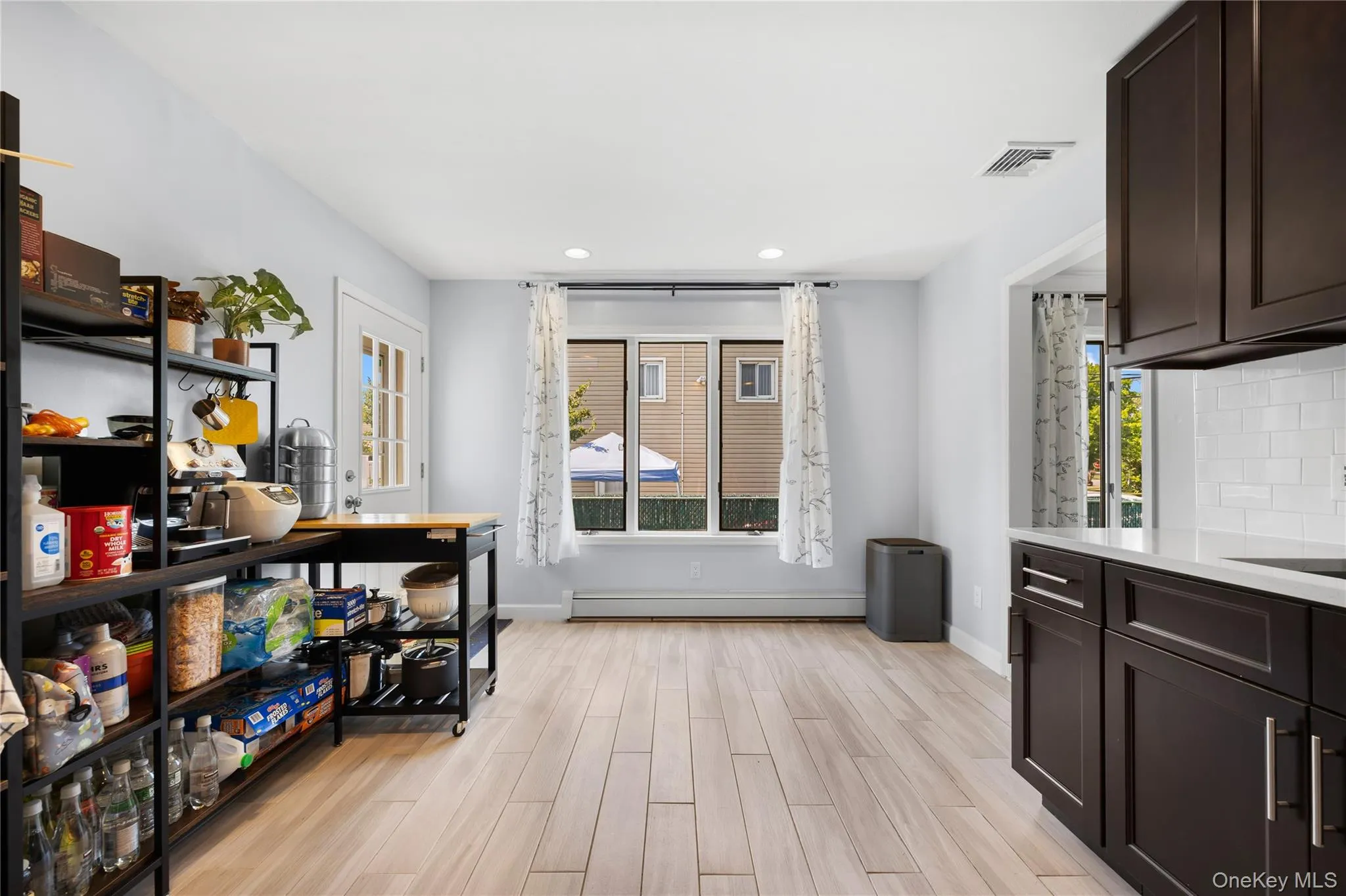2 York Avenue, Oyster Bay, NY, 4 Bedrooms Bedrooms, 8 Rooms Rooms,2 BathroomsBathrooms,Residential Lease,Idx,York,0,948762 2 York Avenue, Oyster Bay, NY, 4 Bedrooms Bedrooms, 8 Rooms Rooms,2 BathroomsBathrooms,Residential Lease,Idx,York,0,948762