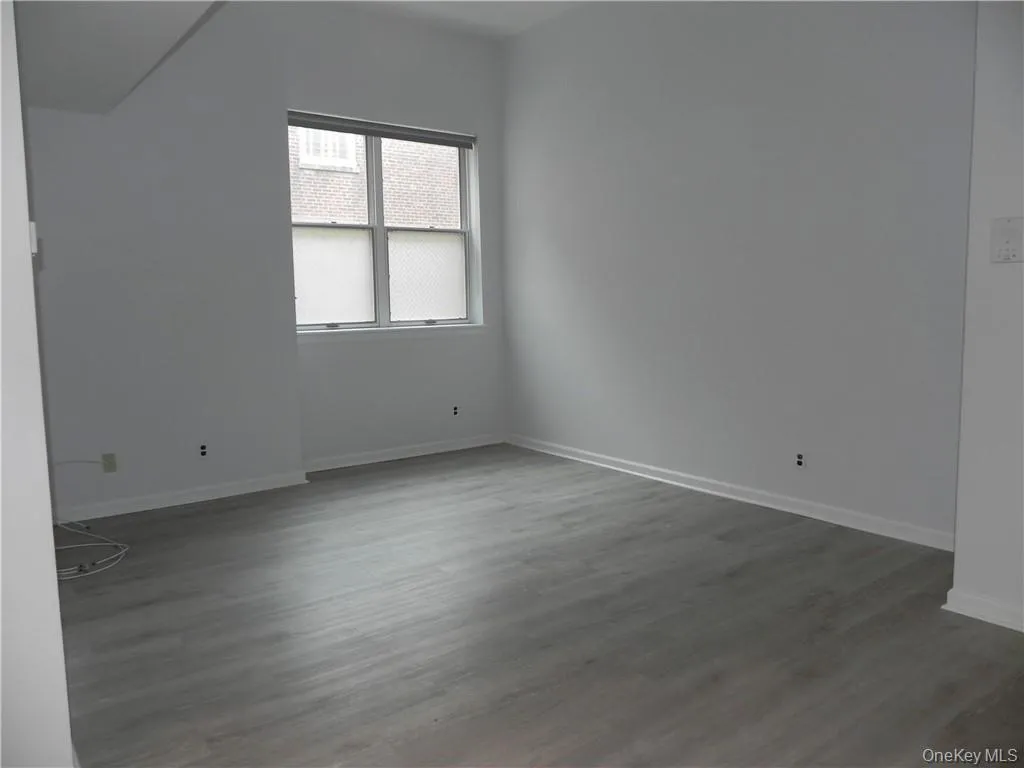 1250 North Avenue, New Rochelle, NY, 1 Bedroom Bedrooms, 3 Rooms Rooms,1 BathroomBathrooms,Residential Lease,Idx,North,0,948773 1250 North Avenue, New Rochelle, NY, 1 Bedroom Bedrooms, 3 Rooms Rooms,1 BathroomBathrooms,Residential Lease,Idx,North,0,948773
