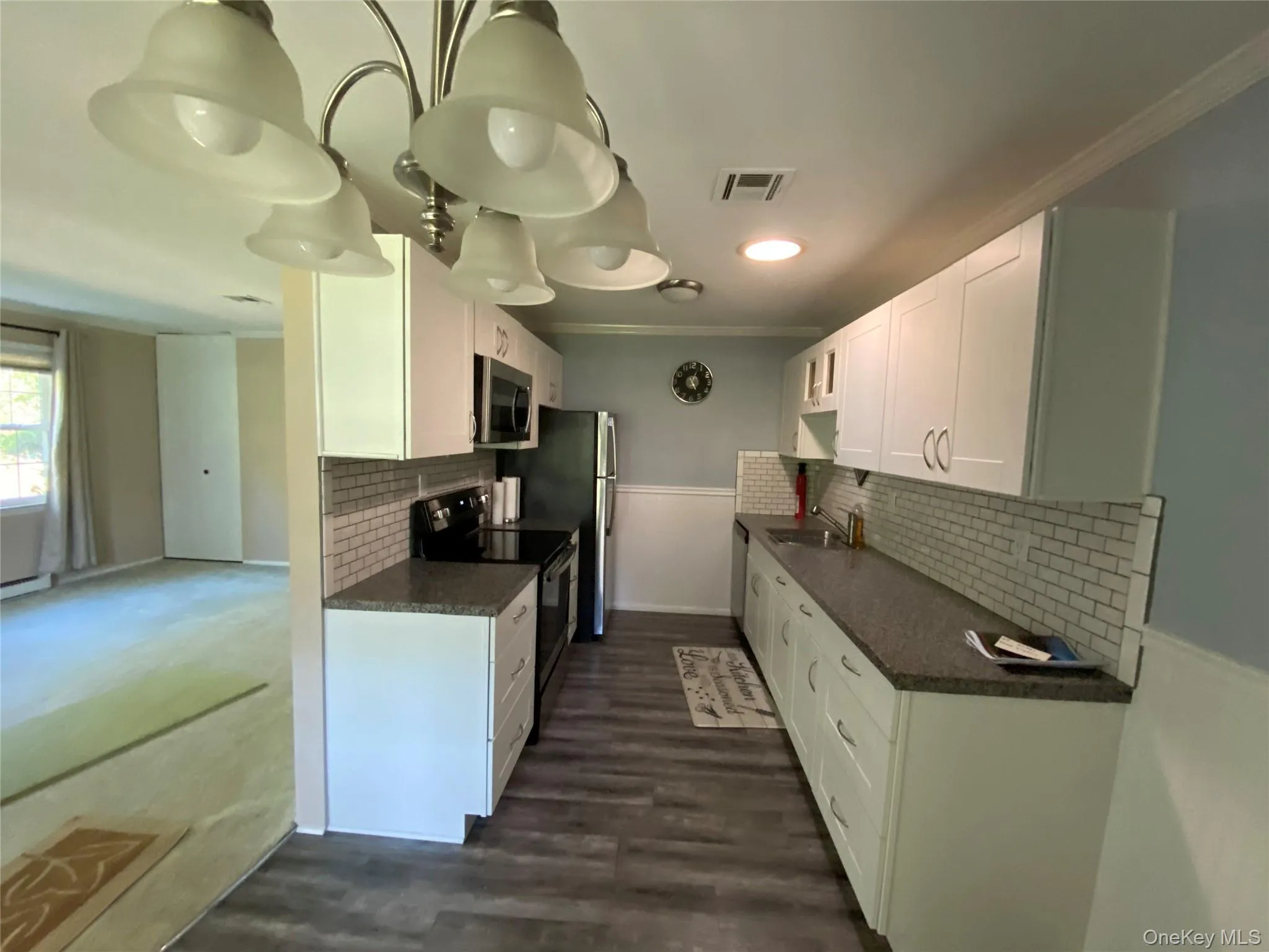 274 Berwick Court, Brookhaven, NY, 2 Bedrooms Bedrooms, 5 Rooms Rooms,1 BathroomBathrooms,Residential,For Rent,Berwick,0,948785 274 Berwick Court, Brookhaven, NY, 2 Bedrooms Bedrooms, 5 Rooms Rooms,1 BathroomBathrooms,Residential,For Rent,Berwick,0,948785