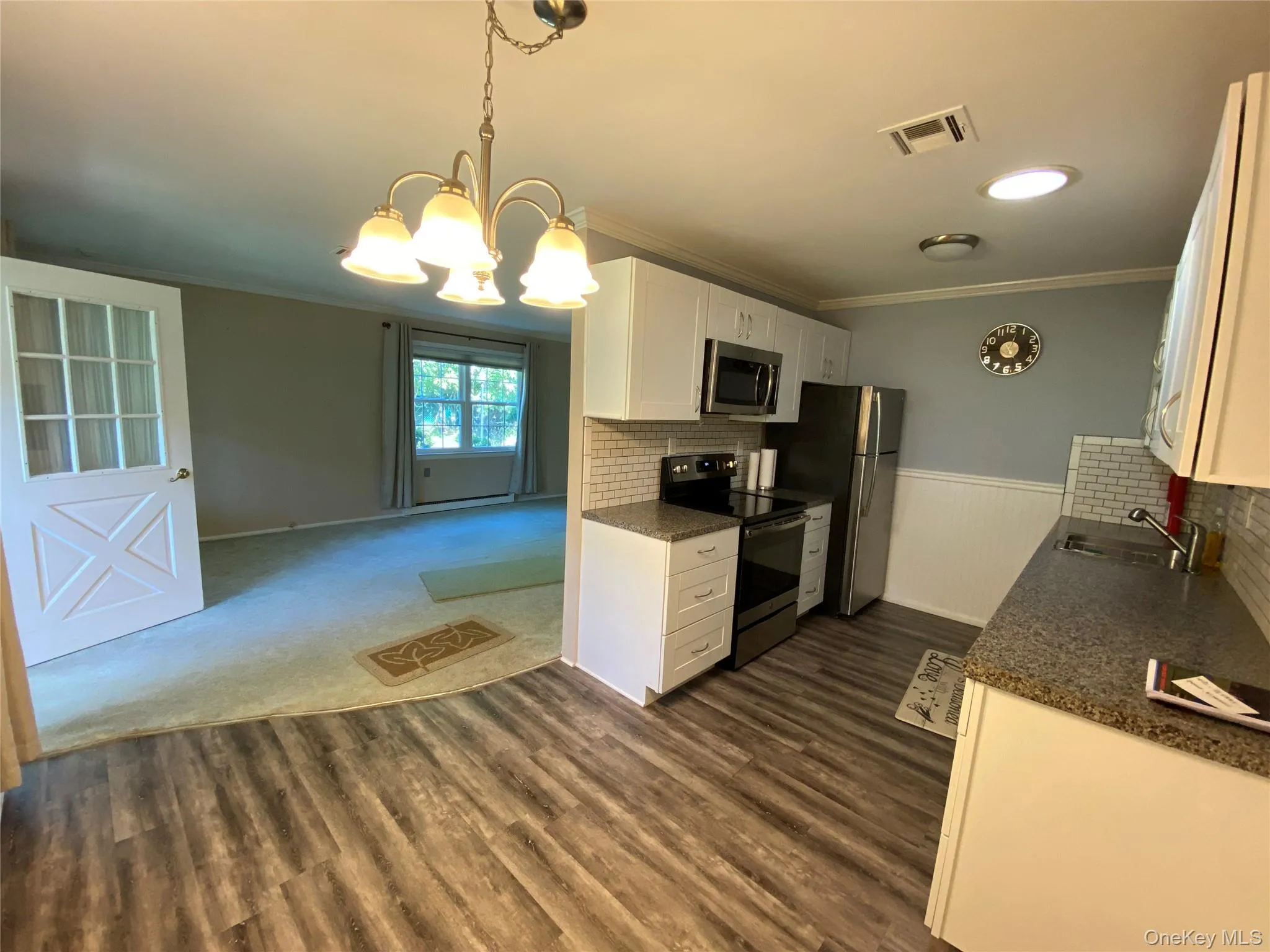 274 Berwick Court, Brookhaven, NY, 2 Bedrooms Bedrooms, 5 Rooms Rooms,1 BathroomBathrooms,Residential,For Rent,Berwick,0,948785 274 Berwick Court, Brookhaven, NY, 2 Bedrooms Bedrooms, 5 Rooms Rooms,1 BathroomBathrooms,Residential,For Rent,Berwick,0,948785