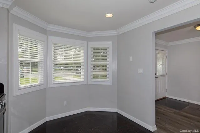 302 Tudor Lane, Brookhaven, NY, 1 Bedroom Bedrooms, 4 Rooms Rooms,1 BathroomBathrooms,Residential Lease,Idx,Tudor,0,948797 302 Tudor Lane, Brookhaven, NY, 1 Bedroom Bedrooms, 4 Rooms Rooms,1 BathroomBathrooms,Residential Lease,Idx,Tudor,0,948797