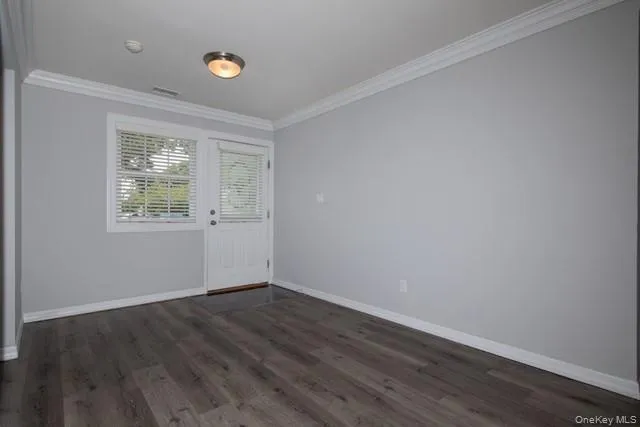 302 Tudor Lane, Brookhaven, NY, 1 Bedroom Bedrooms, 4 Rooms Rooms,1 BathroomBathrooms,Residential Lease,Idx,Tudor,0,948797 302 Tudor Lane, Brookhaven, NY, 1 Bedroom Bedrooms, 4 Rooms Rooms,1 BathroomBathrooms,Residential Lease,Idx,Tudor,0,948797