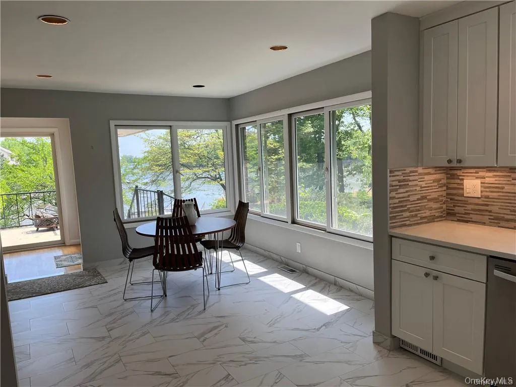 13 Dock Pathway, New Rochelle, NY, 5 Bedrooms Bedrooms, 8 Rooms Rooms,3 BathroomsBathrooms,Residential Lease,Idx,Dock Pathway,0,948819 13 Dock Pathway, New Rochelle, NY, 5 Bedrooms Bedrooms, 8 Rooms Rooms,3 BathroomsBathrooms,Residential Lease,Idx,Dock Pathway,0,948819