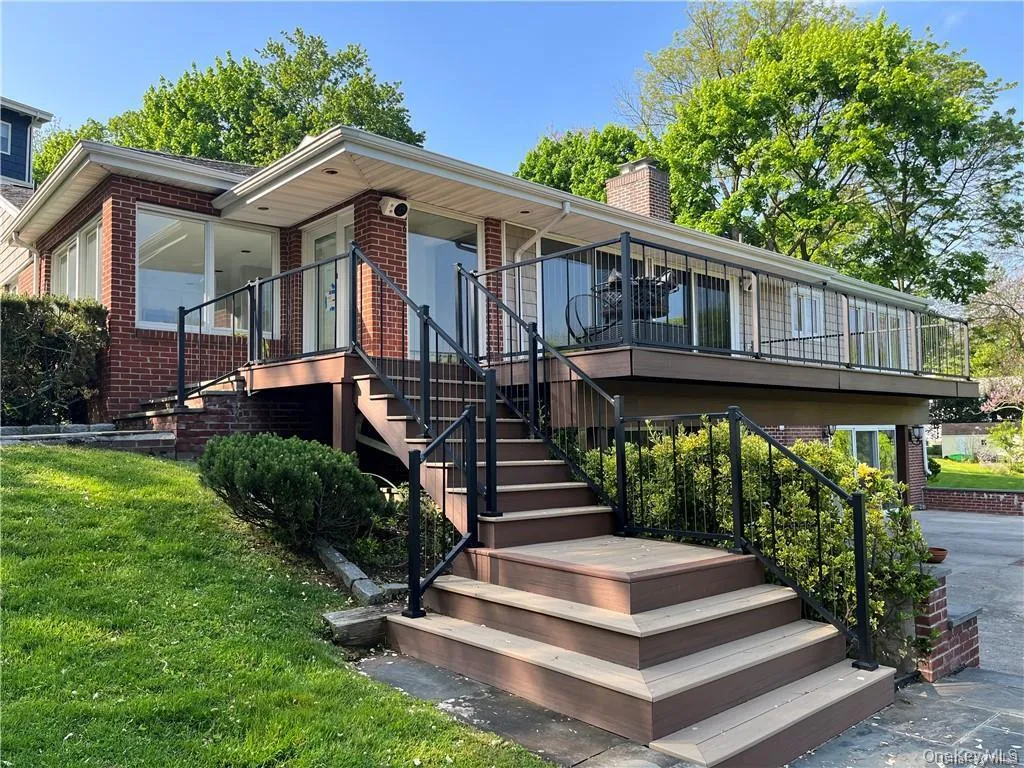 13 Dock Pathway, New Rochelle, NY, 5 Bedrooms Bedrooms, 8 Rooms Rooms,3 BathroomsBathrooms,Residential Lease,Idx,Dock Pathway,0,948819 13 Dock Pathway, New Rochelle, NY, 5 Bedrooms Bedrooms, 8 Rooms Rooms,3 BathroomsBathrooms,Residential Lease,Idx,Dock Pathway,0,948819