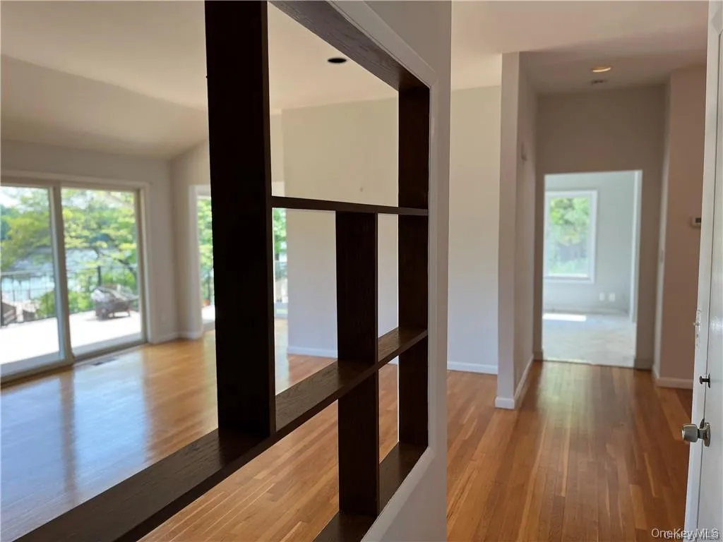 13 Dock Pathway, New Rochelle, NY, 5 Bedrooms Bedrooms, 8 Rooms Rooms,3 BathroomsBathrooms,Residential Lease,Idx,Dock Pathway,0,948819 13 Dock Pathway, New Rochelle, NY, 5 Bedrooms Bedrooms, 8 Rooms Rooms,3 BathroomsBathrooms,Residential Lease,Idx,Dock Pathway,0,948819