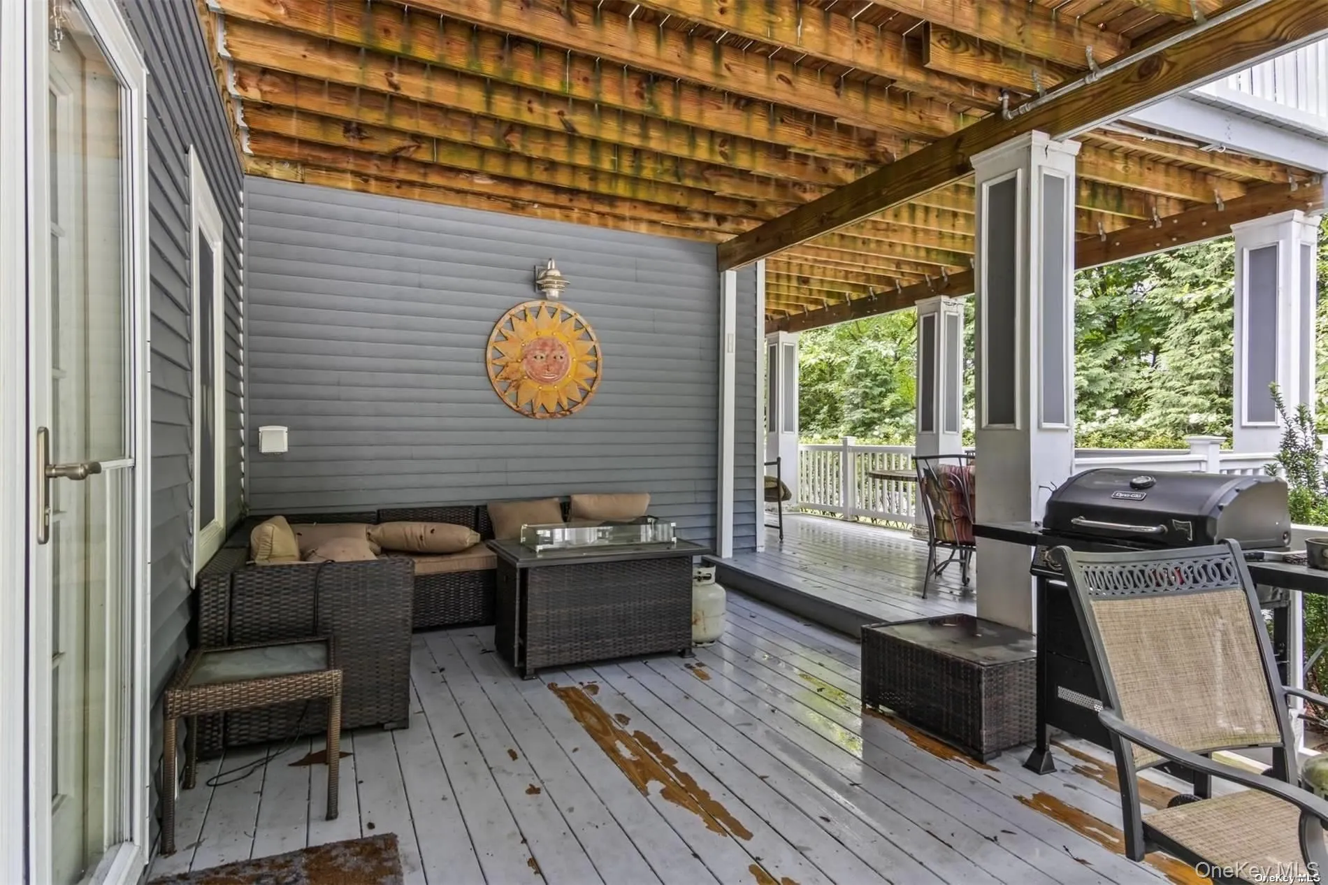 Option to for Deck to Come Furnished Option to for Deck to Come Furnished