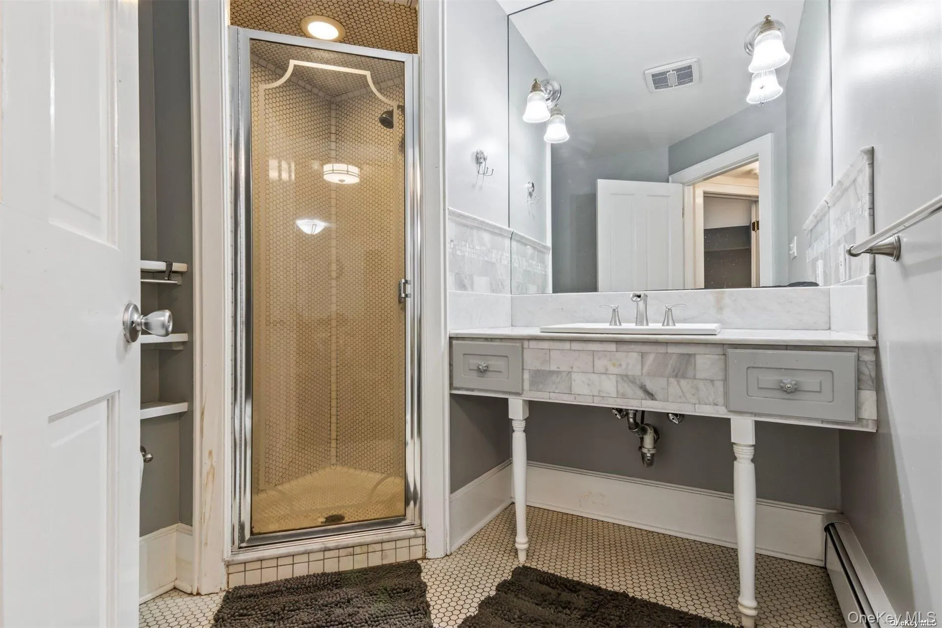 Hall Full Bathroom Hall Full Bathroom