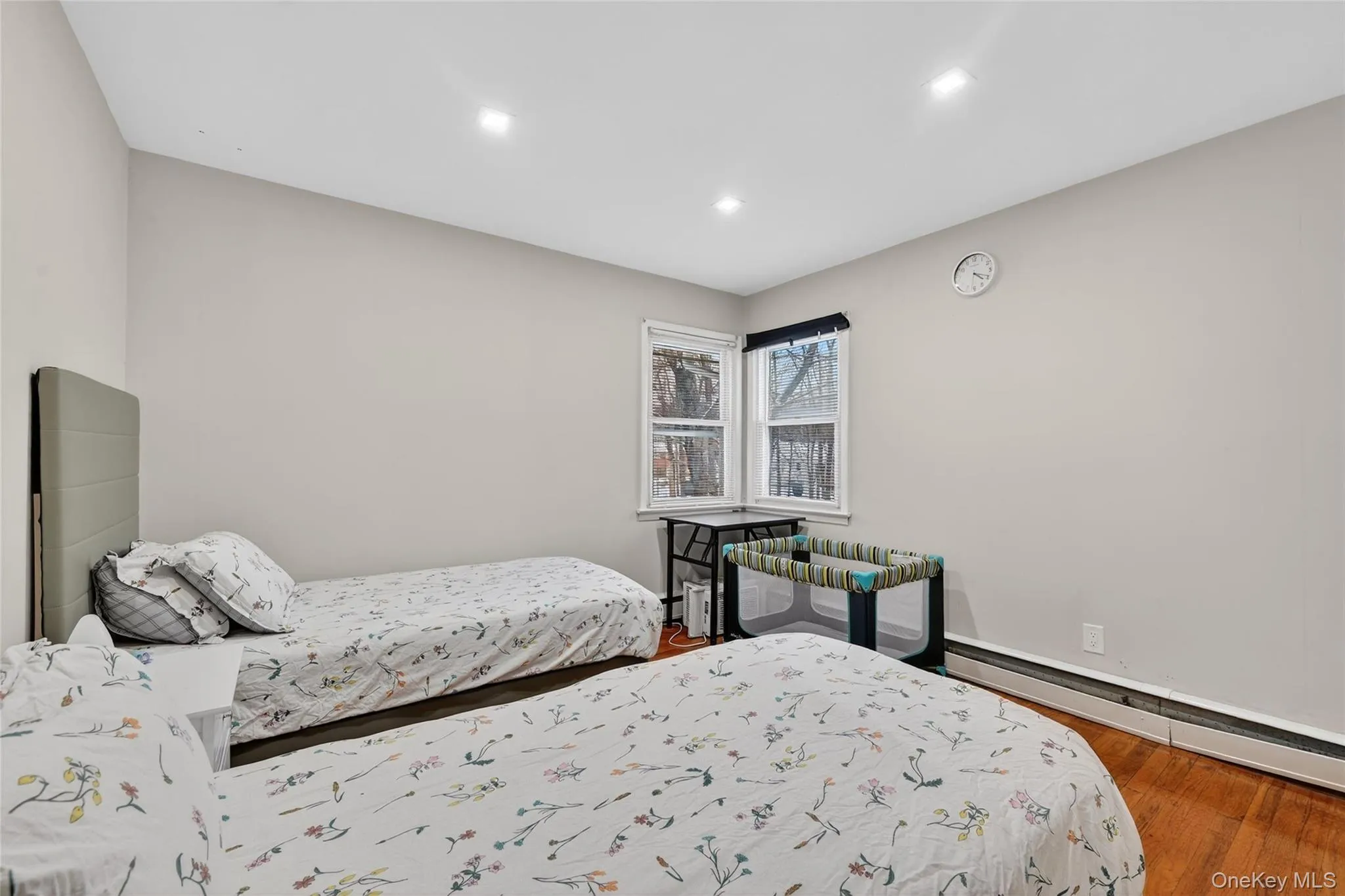 Master Bedroom Master Bedroom