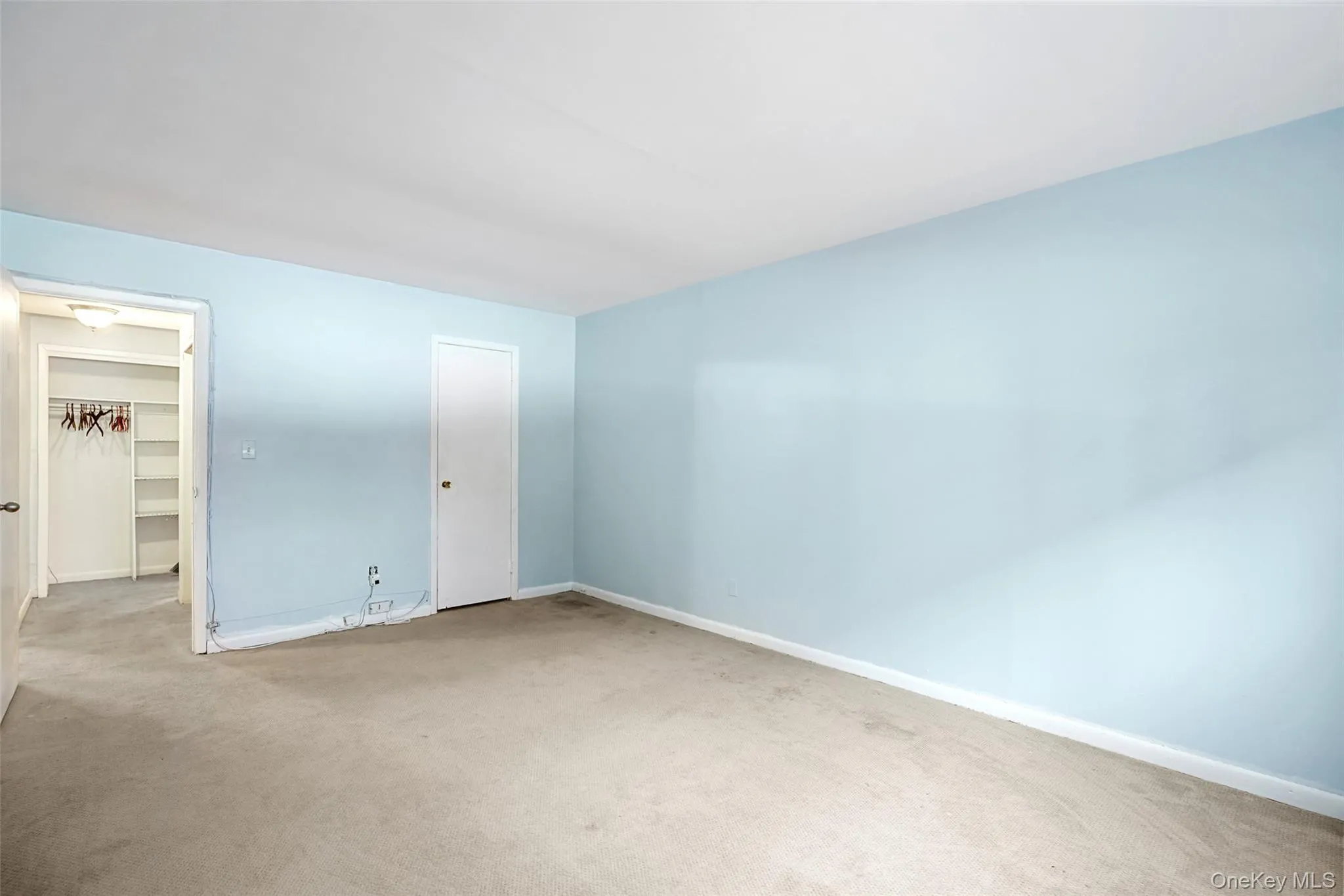 Large Bedroom Large Bedroom