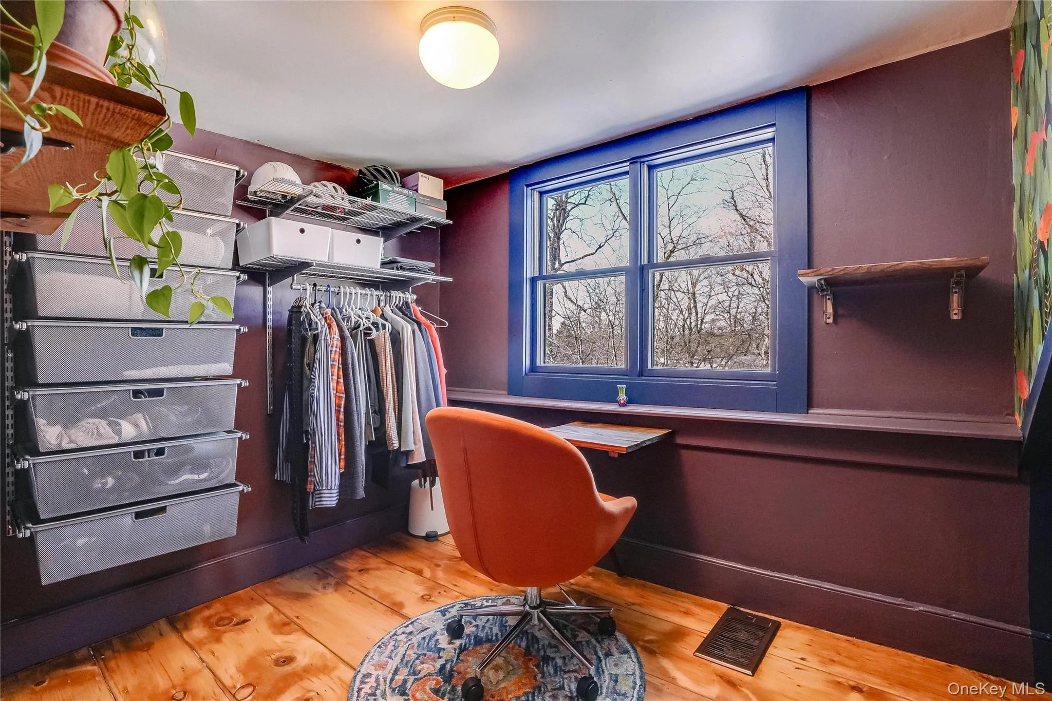 Second bedroom, currently used as office, dressing room. Second bedroom, currently used as office, dressing room.