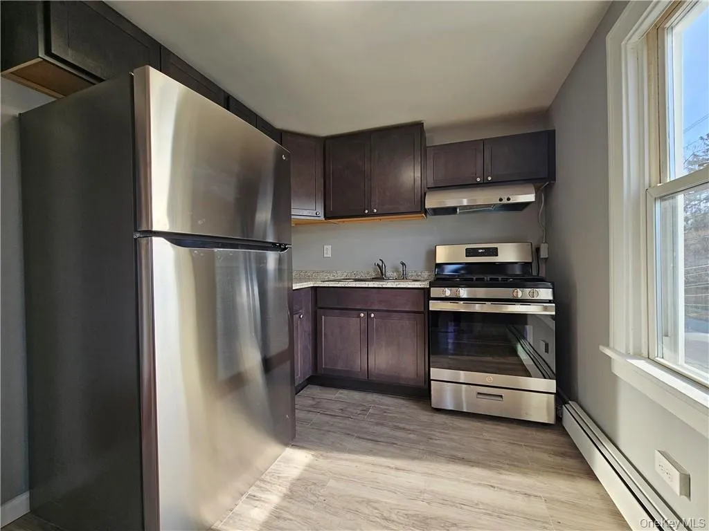 27 St John Street, Goshen, NY, 1 Bedroom Bedrooms, 4 Rooms Rooms,1 BathroomBathrooms,Residential Lease,Idx,St John,0,948960 27 St John Street, Goshen, NY, 1 Bedroom Bedrooms, 4 Rooms Rooms,1 BathroomBathrooms,Residential Lease,Idx,St John,0,948960