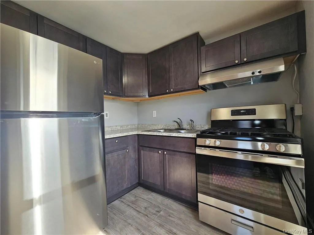 27 St John Street, Goshen, NY, 1 Bedroom Bedrooms, 4 Rooms Rooms,1 BathroomBathrooms,Residential Lease,Idx,St John,0,948960 27 St John Street, Goshen, NY, 1 Bedroom Bedrooms, 4 Rooms Rooms,1 BathroomBathrooms,Residential Lease,Idx,St John,0,948960