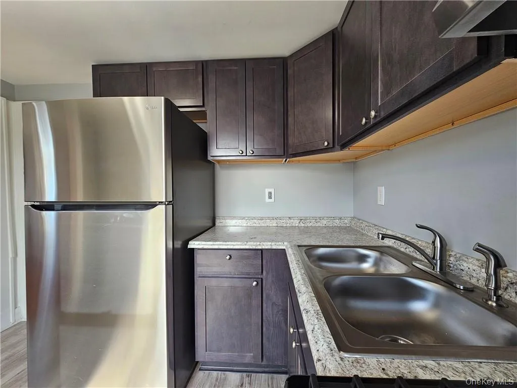 27 St John Street, Goshen, NY, 1 Bedroom Bedrooms, 4 Rooms Rooms,1 BathroomBathrooms,Residential Lease,Idx,St John,0,948960 27 St John Street, Goshen, NY, 1 Bedroom Bedrooms, 4 Rooms Rooms,1 BathroomBathrooms,Residential Lease,Idx,St John,0,948960