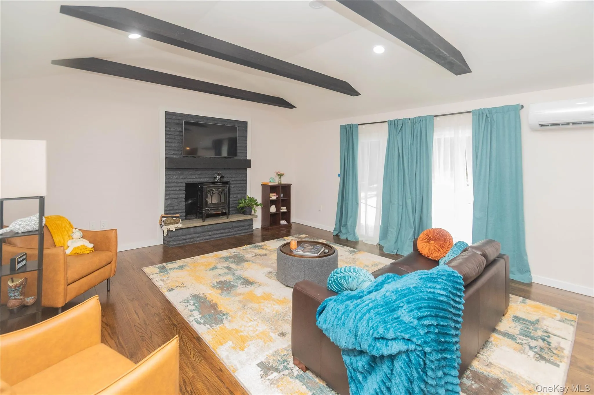 183 Mill Road, Olive, NY, 2 Bedrooms Bedrooms, 4 Rooms Rooms,1 BathroomBathrooms,Residential Sale,For Rent,Mill,0,949005 183 Mill Road, Olive, NY, 2 Bedrooms Bedrooms, 4 Rooms Rooms,1 BathroomBathrooms,Residential Sale,For Rent,Mill,0,949005