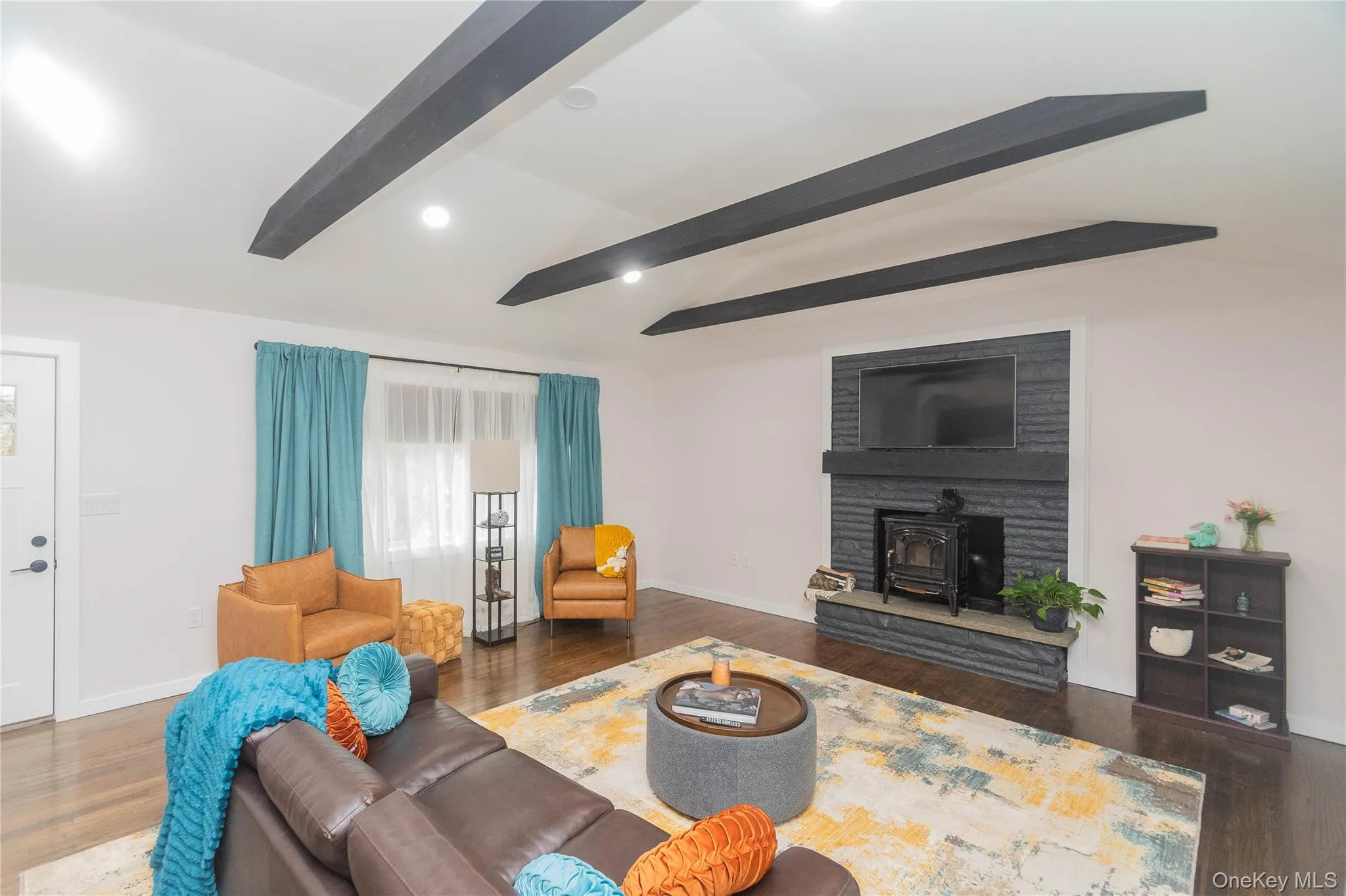 183 Mill Road, Olive, NY, 2 Bedrooms Bedrooms, 4 Rooms Rooms,1 BathroomBathrooms,Residential Sale,For Rent,Mill,0,949005 183 Mill Road, Olive, NY, 2 Bedrooms Bedrooms, 4 Rooms Rooms,1 BathroomBathrooms,Residential Sale,For Rent,Mill,0,949005