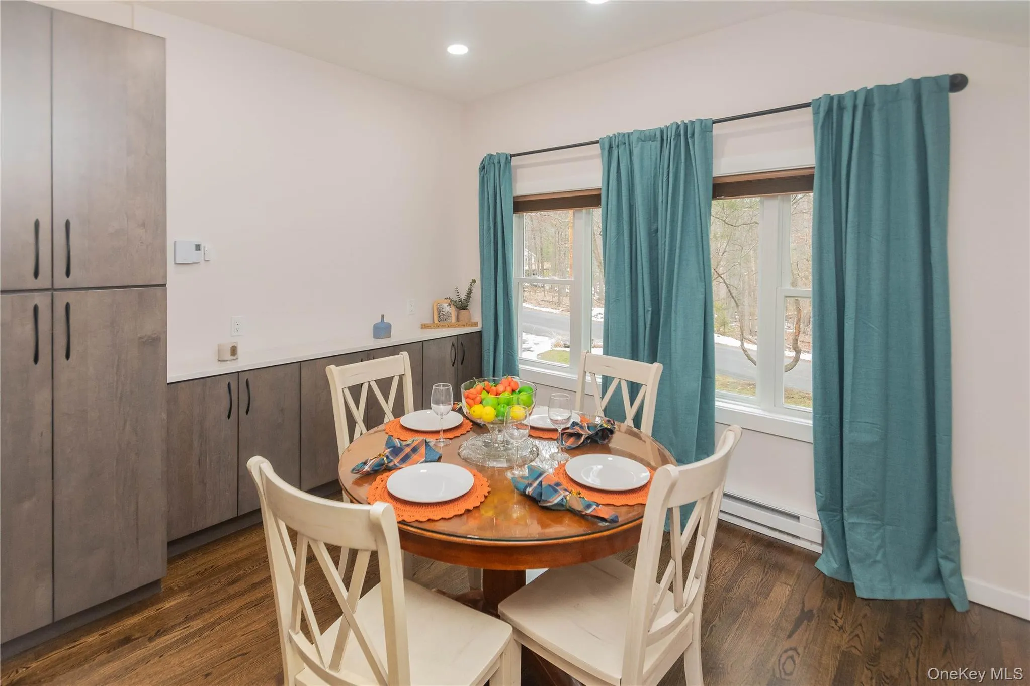 183 Mill Road, Olive, NY, 2 Bedrooms Bedrooms, 4 Rooms Rooms,1 BathroomBathrooms,Residential Sale,For Rent,Mill,0,949005 183 Mill Road, Olive, NY, 2 Bedrooms Bedrooms, 4 Rooms Rooms,1 BathroomBathrooms,Residential Sale,For Rent,Mill,0,949005