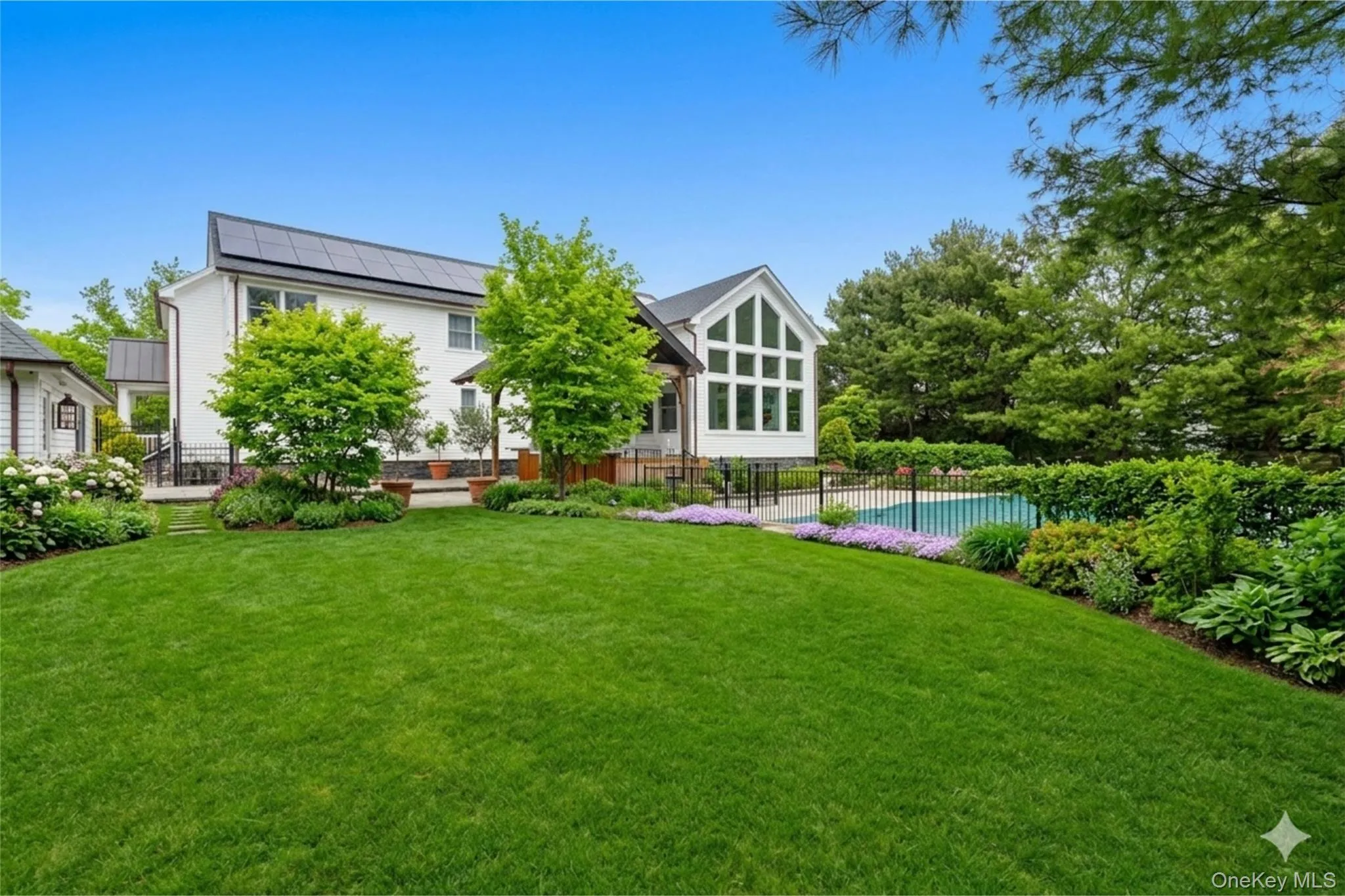 15 Carter Road, Southampton, NY, 5 Bedrooms Bedrooms, 14 Rooms Rooms,7 BathroomsBathrooms,Residential Lease,For Rent,Carter,0,949037 15 Carter Road, Southampton, NY, 5 Bedrooms Bedrooms, 14 Rooms Rooms,7 BathroomsBathrooms,Residential Lease,For Rent,Carter,0,949037