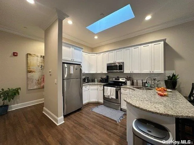 50-3K Stewart Avenue, Huntington, NY, 2 Bedrooms Bedrooms, 4 Rooms Rooms,2 BathroomsBathrooms,Residential Lease,Idx,Stewart,0,949050 50-3K Stewart Avenue, Huntington, NY, 2 Bedrooms Bedrooms, 4 Rooms Rooms,2 BathroomsBathrooms,Residential Lease,Idx,Stewart,0,949050