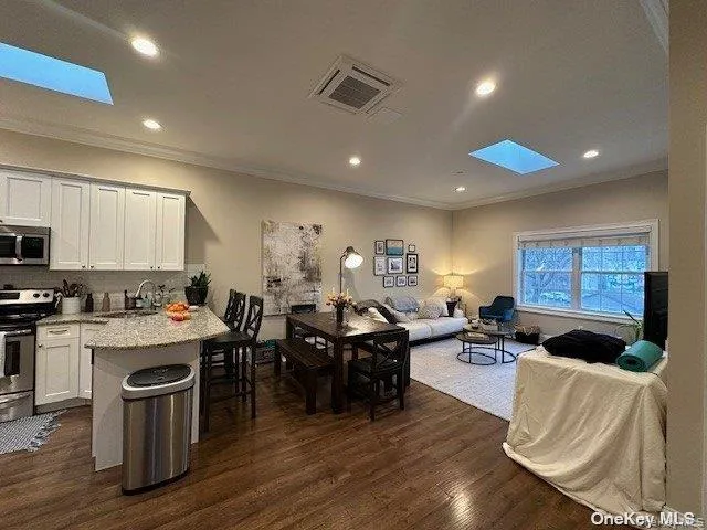 50-3K Stewart Avenue, Huntington, NY, 2 Bedrooms Bedrooms, 4 Rooms Rooms,2 BathroomsBathrooms,Residential Lease,Idx,Stewart,0,949050 50-3K Stewart Avenue, Huntington, NY, 2 Bedrooms Bedrooms, 4 Rooms Rooms,2 BathroomsBathrooms,Residential Lease,Idx,Stewart,0,949050