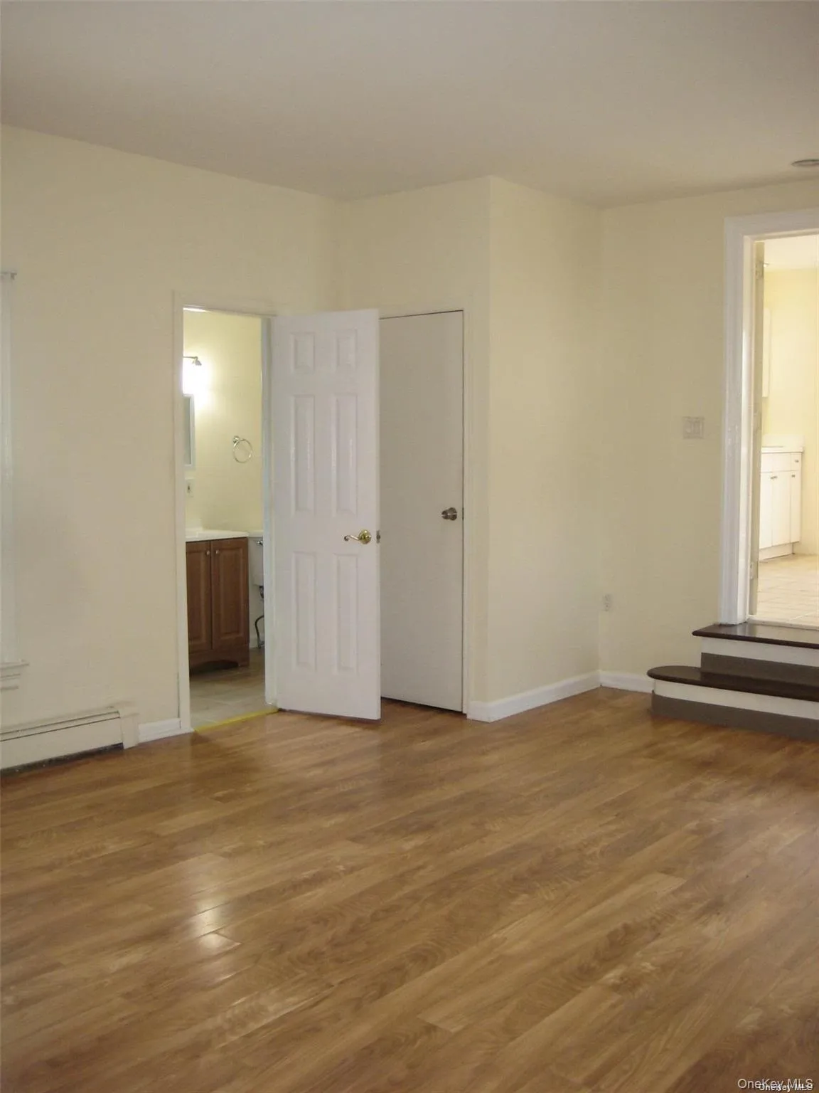 117 Blydenburg Avenue, Smithtown, NY, 1 Bedroom Bedrooms, 3 Rooms Rooms,1 BathroomBathrooms,Residential Lease,Idx,Blydenburg,0,949061 117 Blydenburg Avenue, Smithtown, NY, 1 Bedroom Bedrooms, 3 Rooms Rooms,1 BathroomBathrooms,Residential Lease,Idx,Blydenburg,0,949061