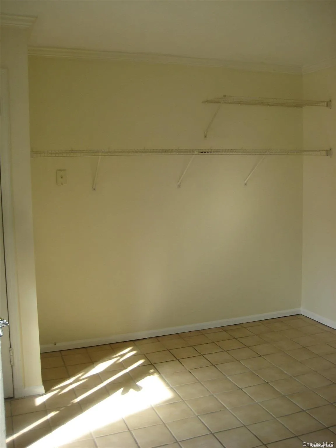 117 Blydenburg Avenue, Smithtown, NY, 1 Bedroom Bedrooms, 3 Rooms Rooms,1 BathroomBathrooms,Residential Lease,Idx,Blydenburg,0,949061 117 Blydenburg Avenue, Smithtown, NY, 1 Bedroom Bedrooms, 3 Rooms Rooms,1 BathroomBathrooms,Residential Lease,Idx,Blydenburg,0,949061