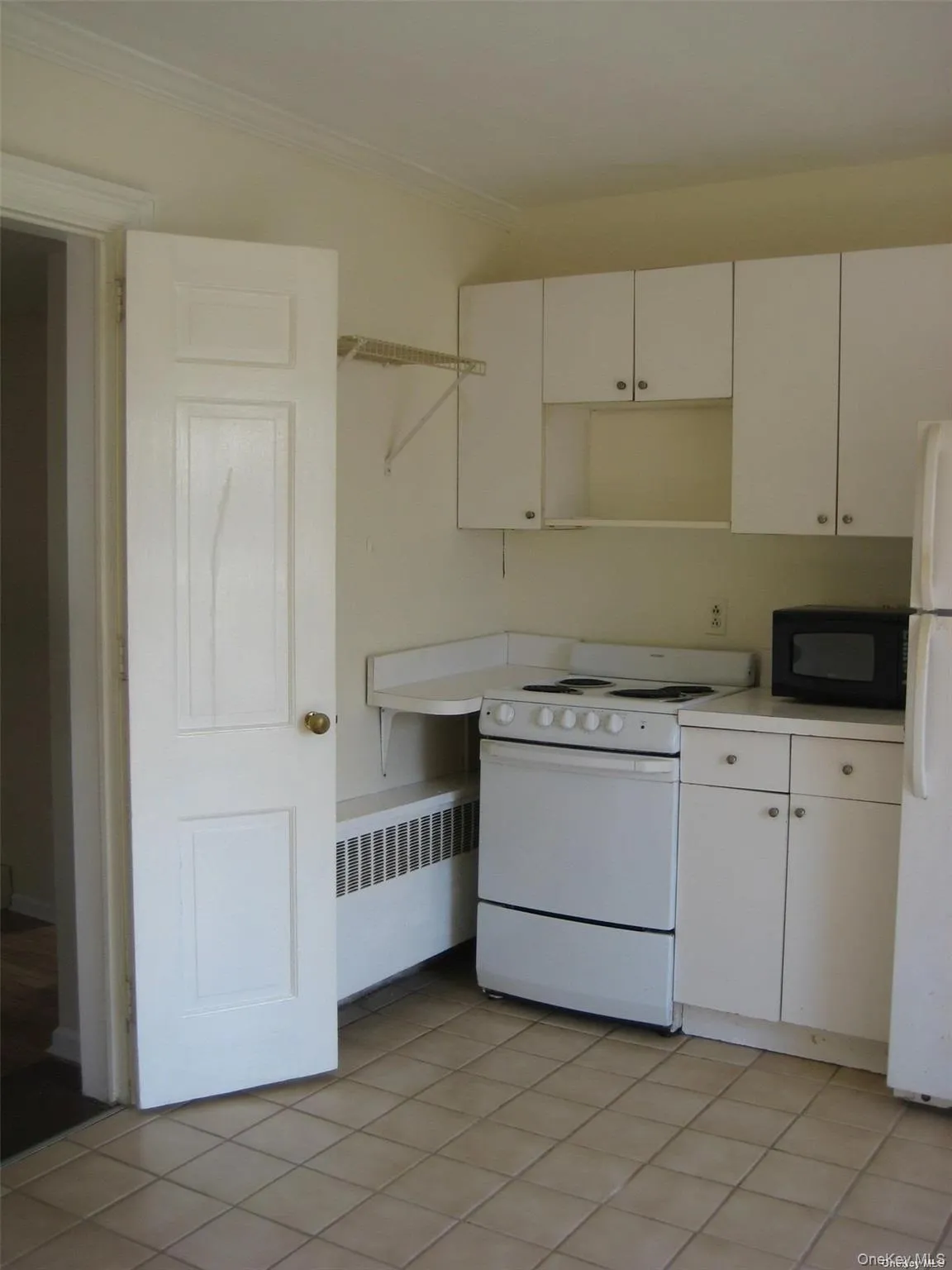 117 Blydenburg Avenue, Smithtown, NY, 1 Bedroom Bedrooms, 3 Rooms Rooms,1 BathroomBathrooms,Residential Lease,Idx,Blydenburg,0,949061 117 Blydenburg Avenue, Smithtown, NY, 1 Bedroom Bedrooms, 3 Rooms Rooms,1 BathroomBathrooms,Residential Lease,Idx,Blydenburg,0,949061