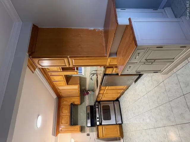 915 7th Street, North Hempstead, NY, 3 Bedrooms Bedrooms, 6 Rooms Rooms,1 BathroomBathrooms,Residential Lease,For Rent,7th,0,949087 915 7th Street, North Hempstead, NY, 3 Bedrooms Bedrooms, 6 Rooms Rooms,1 BathroomBathrooms,Residential Lease,For Rent,7th,0,949087