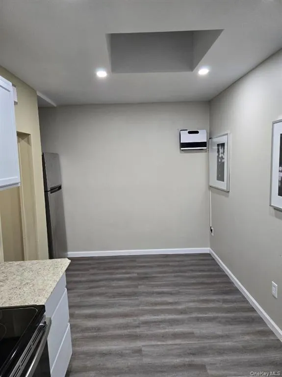 105-12 Liberty Avenue, New York, NY, 3 Bedrooms Bedrooms, 6 Rooms Rooms,1 BathroomBathrooms,Residential Lease,Idx,Liberty,0,949107 105-12 Liberty Avenue, New York, NY, 3 Bedrooms Bedrooms, 6 Rooms Rooms,1 BathroomBathrooms,Residential Lease,Idx,Liberty,0,949107